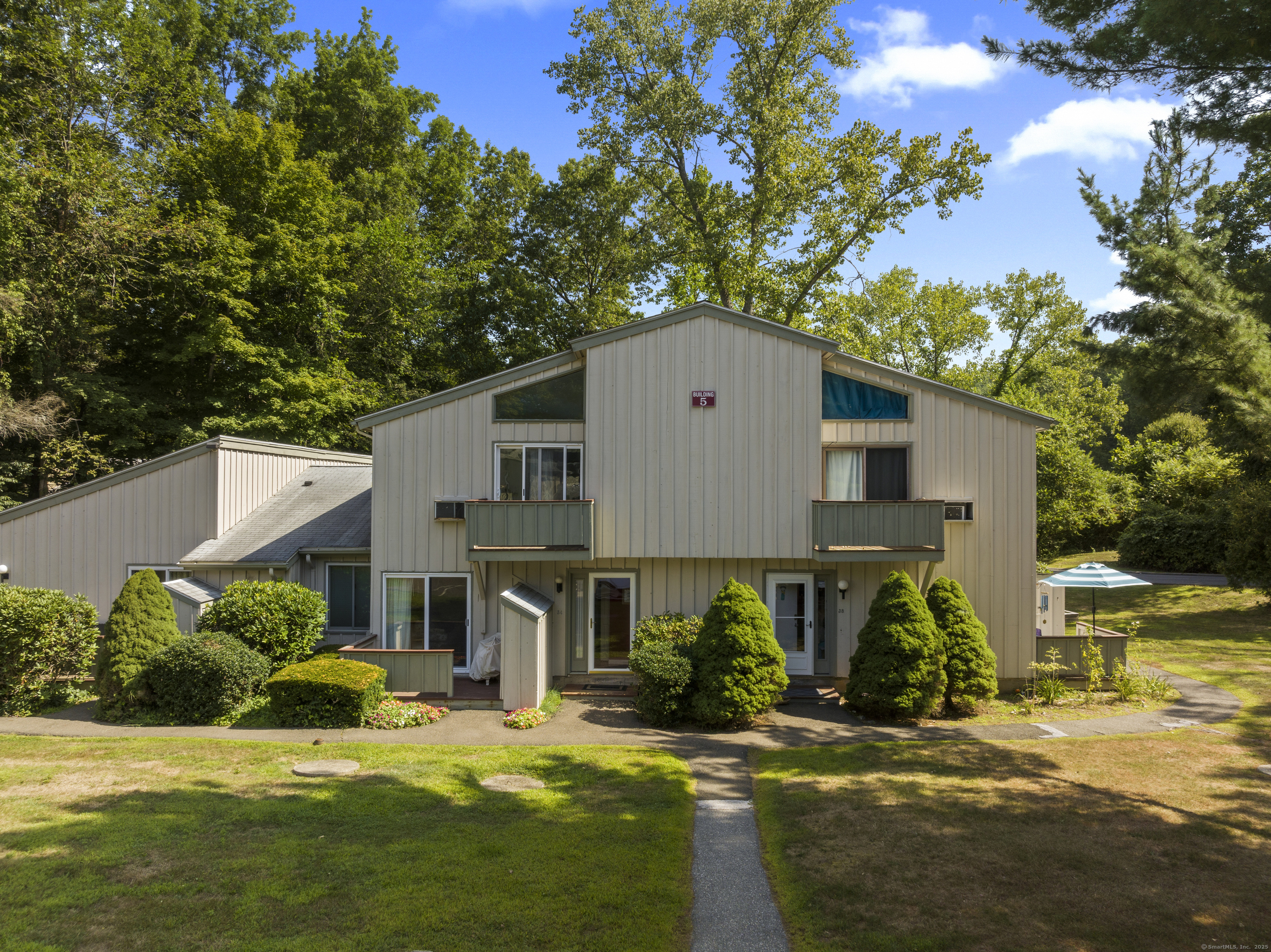 34 Wauwinet Court 34