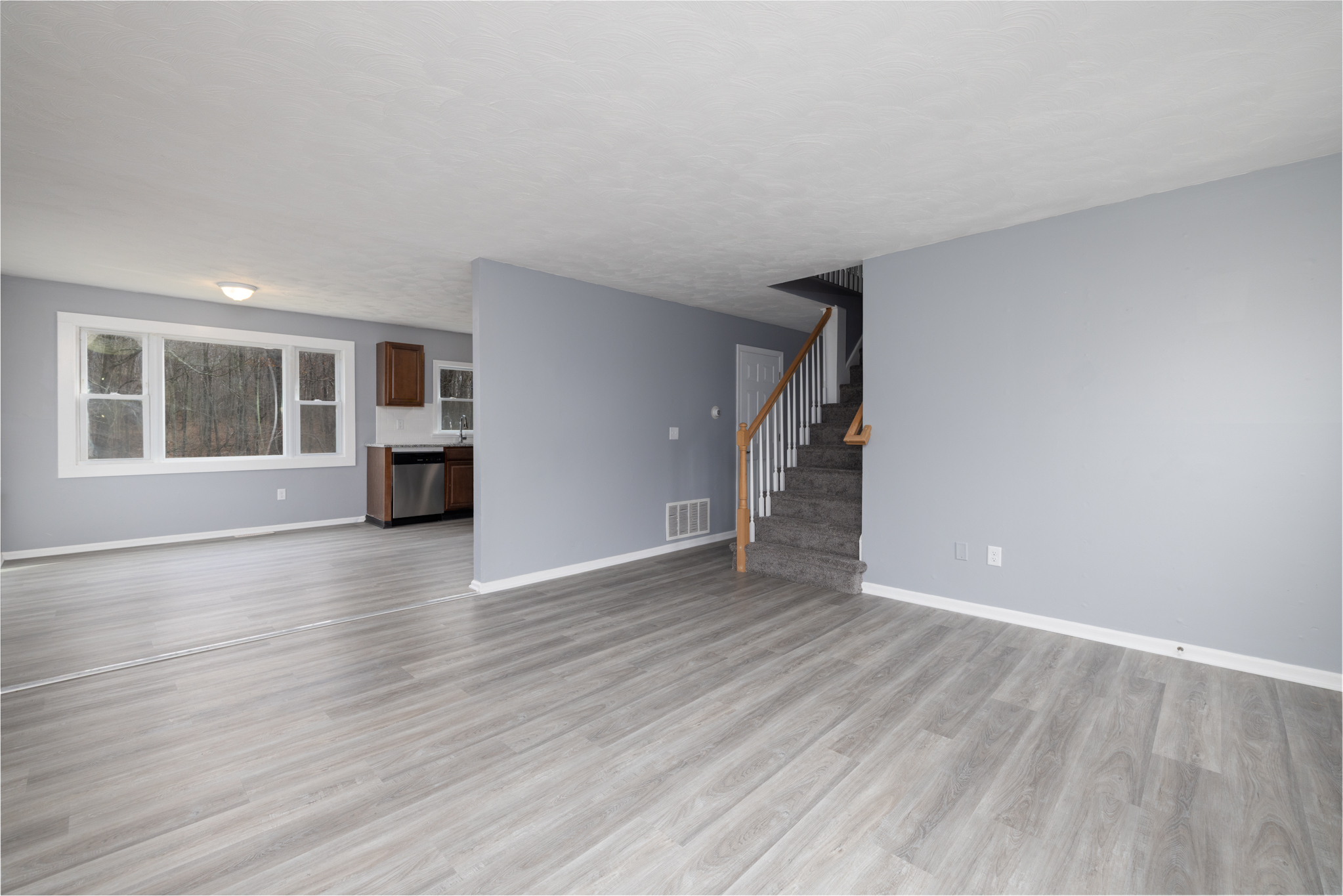 21 Longwood Drive
