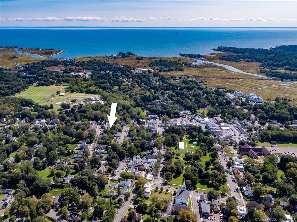 18 Graves Avenue Main House