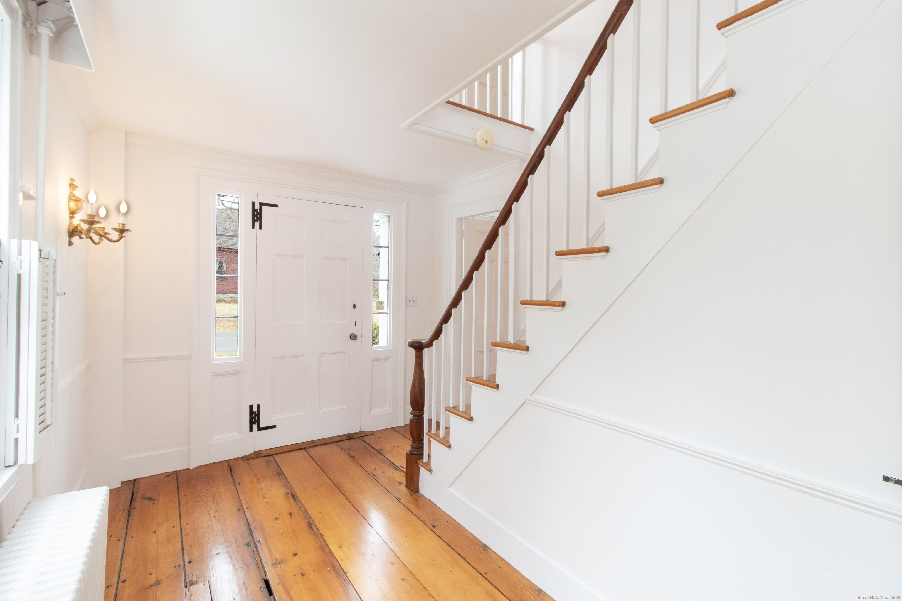 333 Clapboard Hill Road