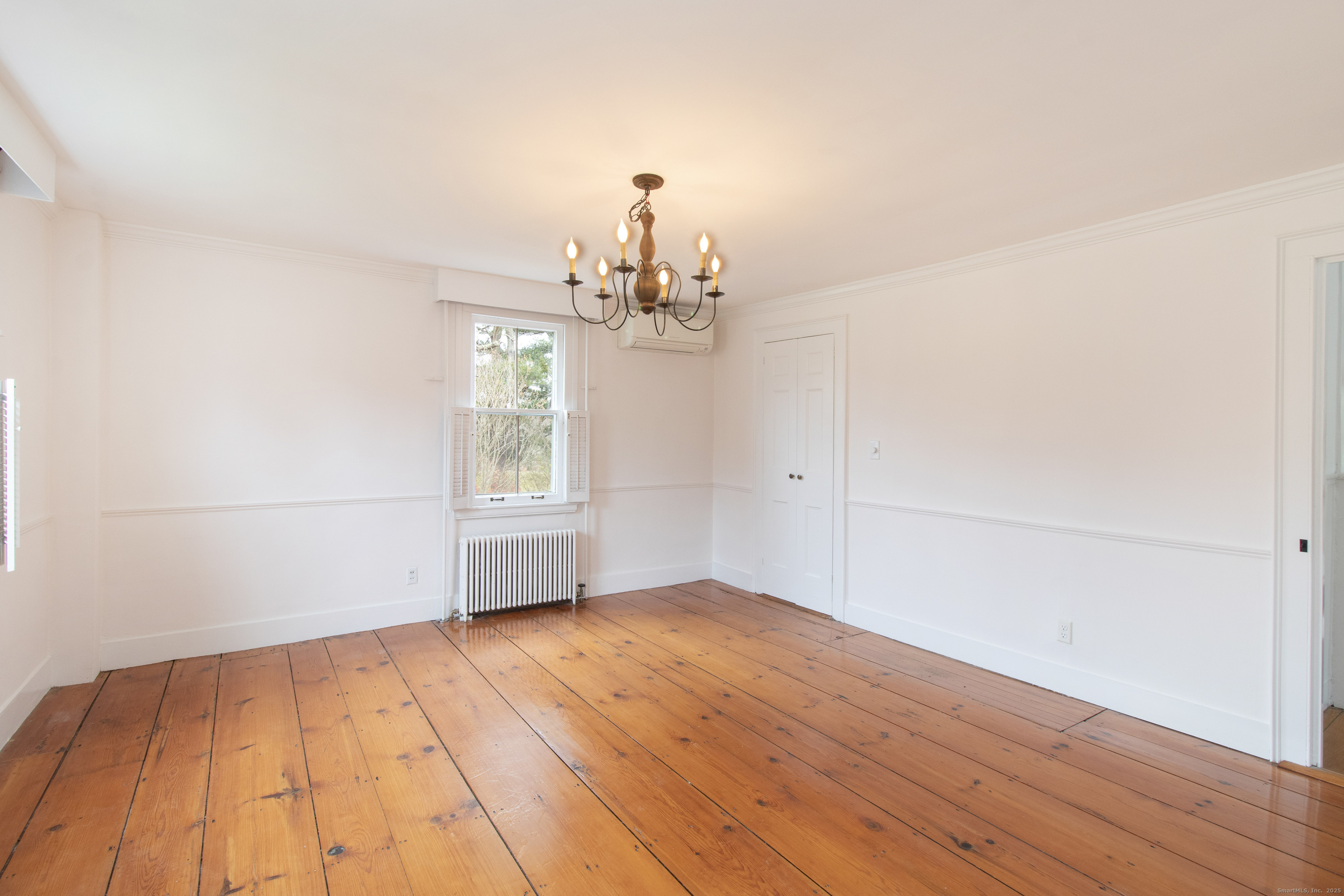 333 Clapboard Hill Road