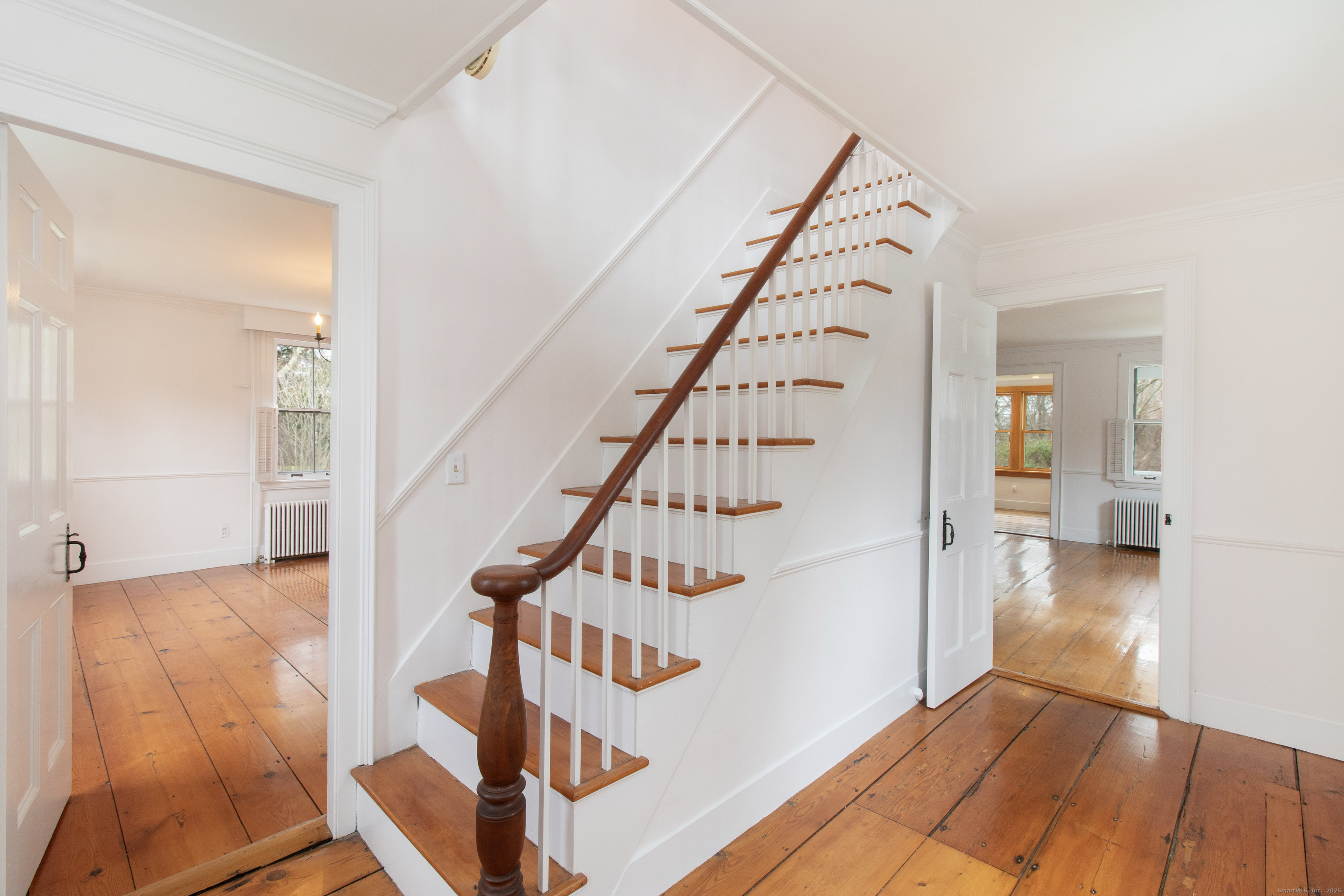 333 Clapboard Hill Road