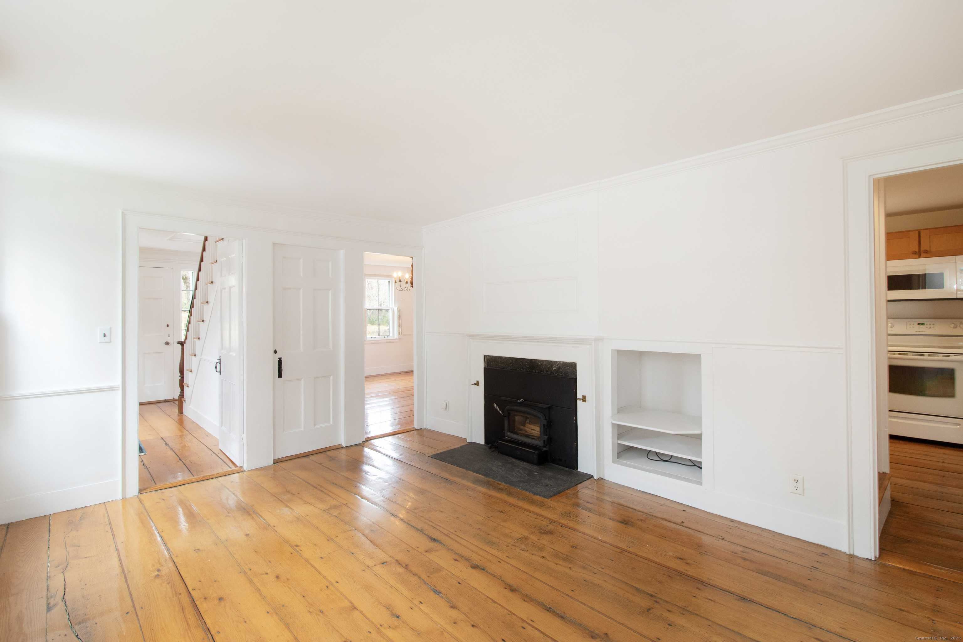 333 Clapboard Hill Road