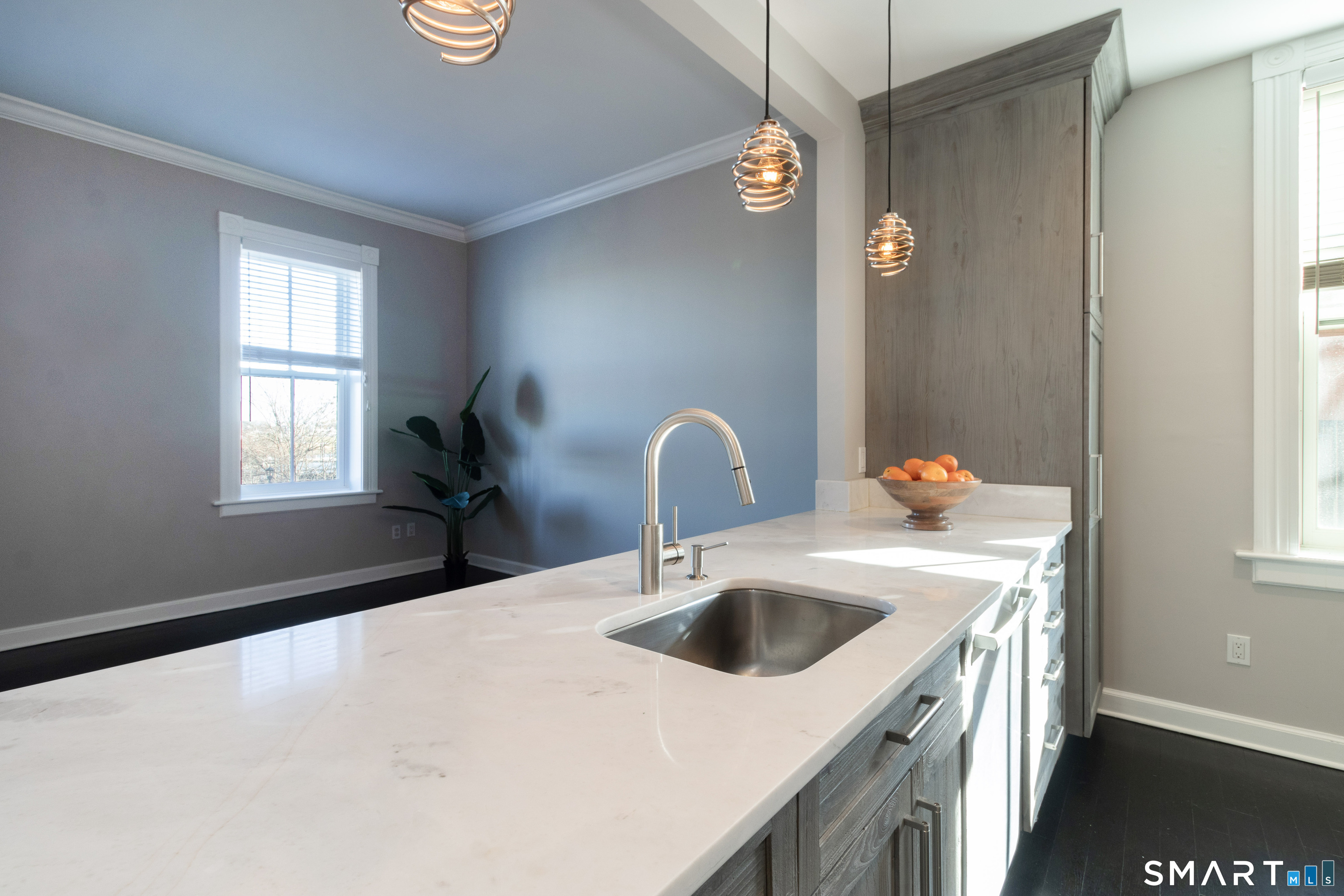 134 Washington Street APT 206