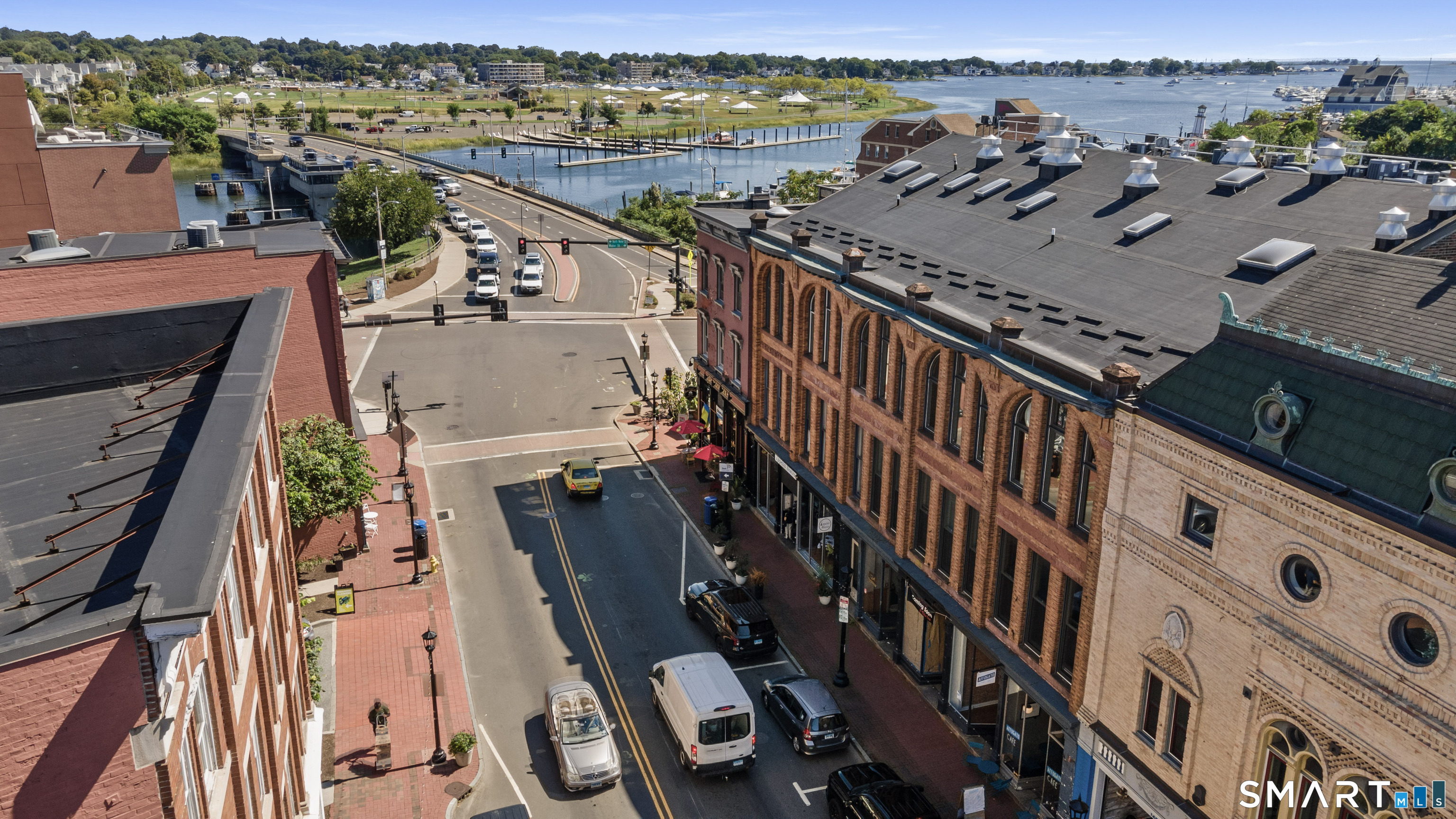 134 Washington Street APT 206