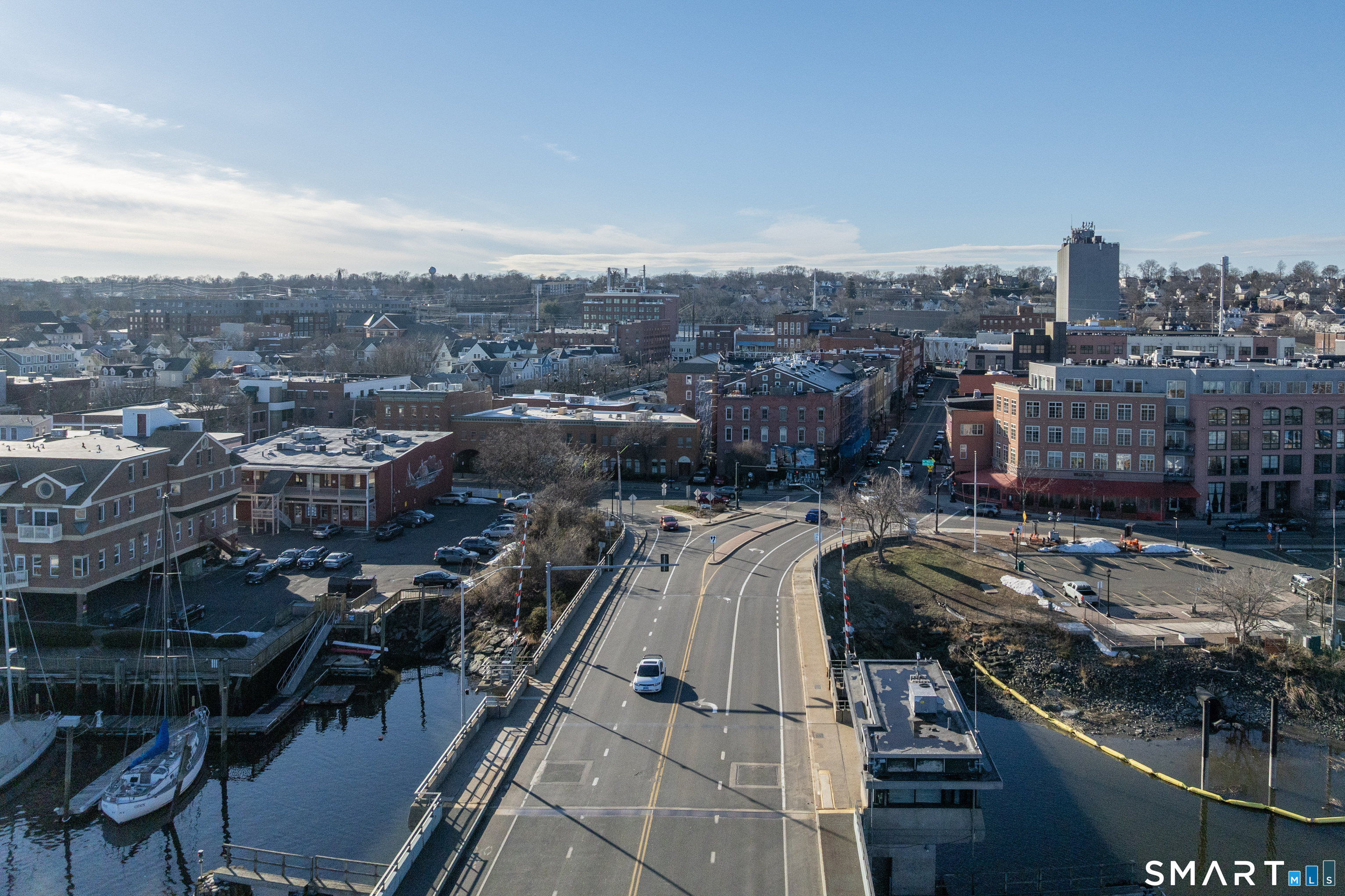 134 Washington Street APT 206