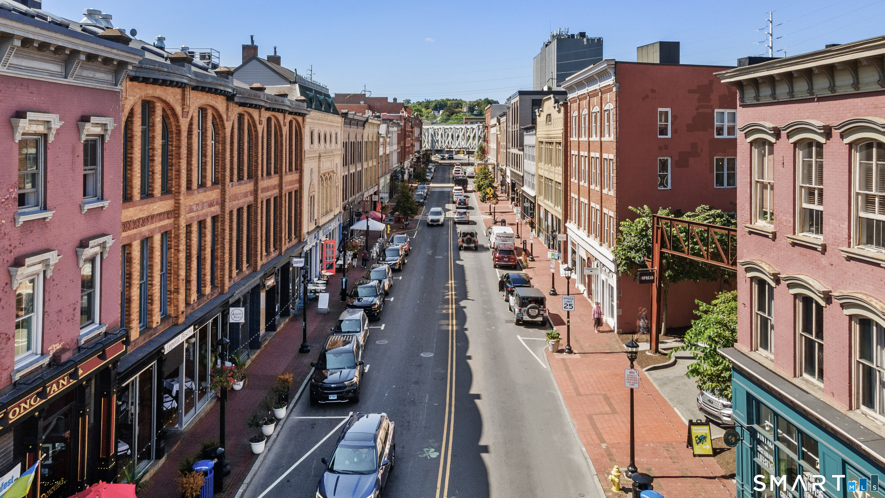 134 Washington Street APT 206