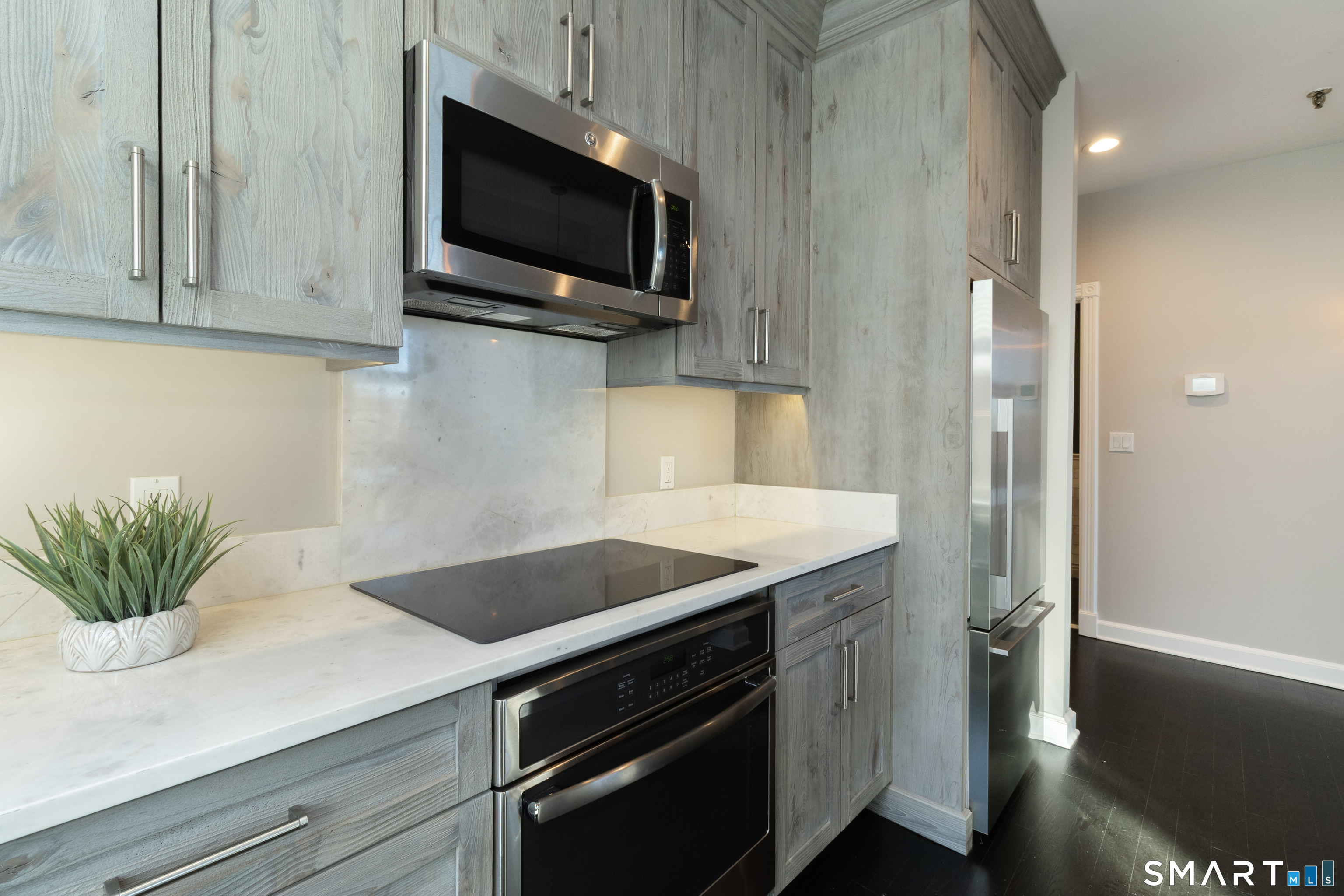 134 Washington Street APT 206