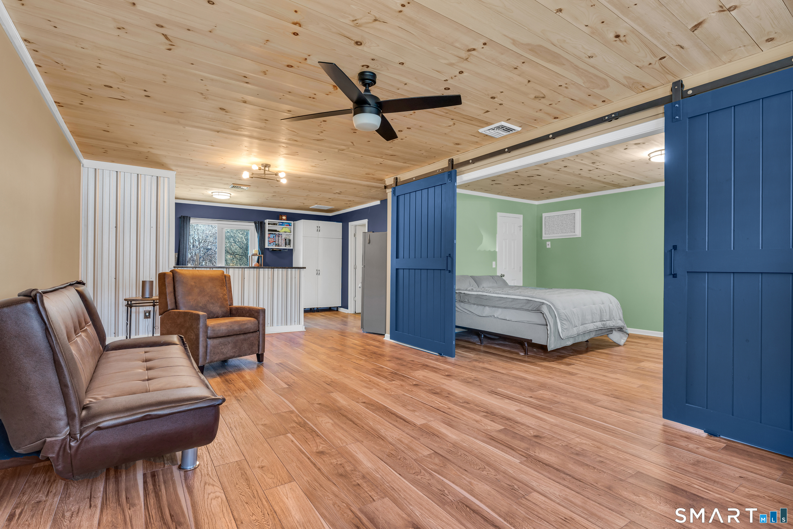 2 Plymouth Court 2