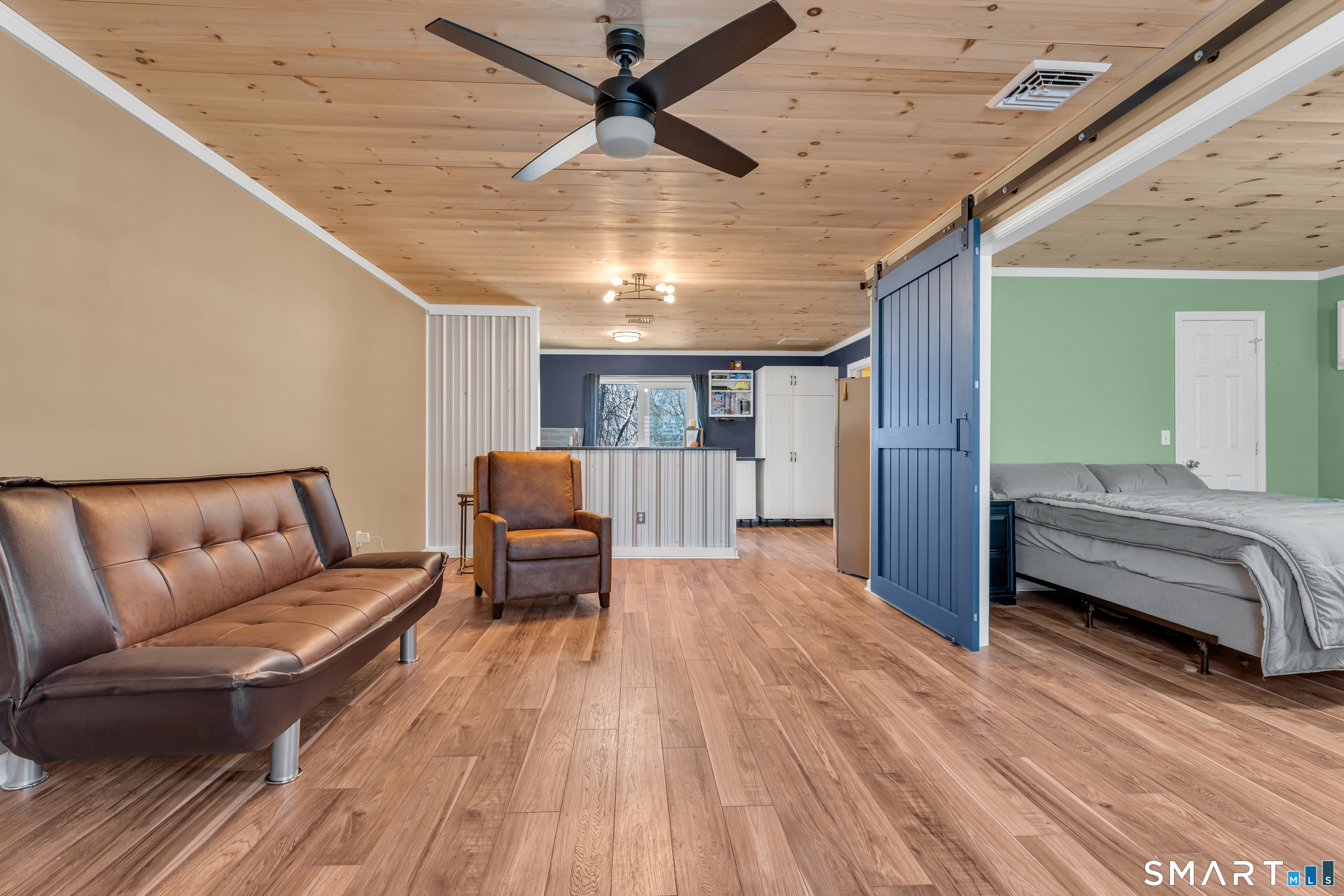 2 Plymouth Court 2