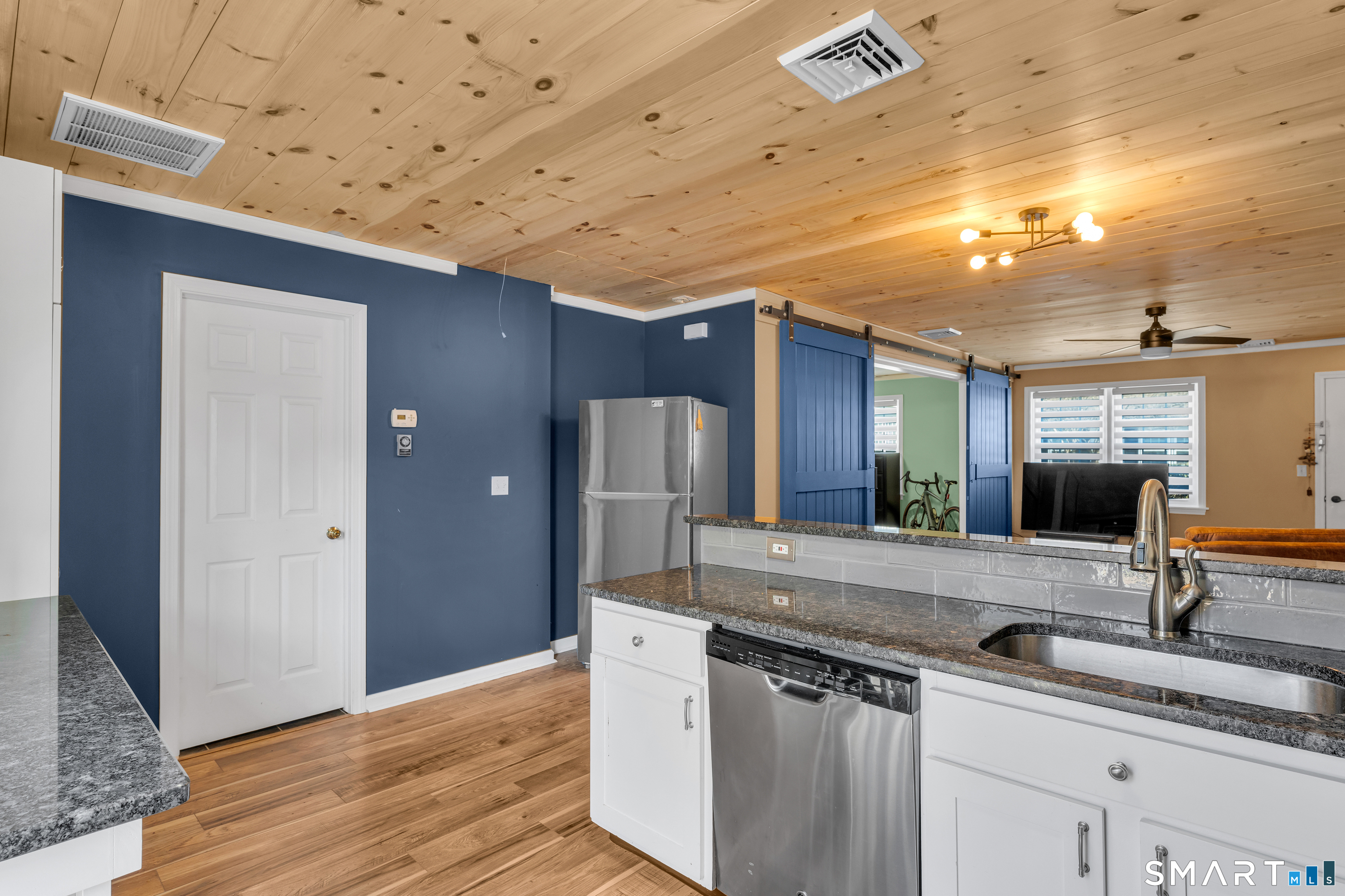 2 Plymouth Court 2