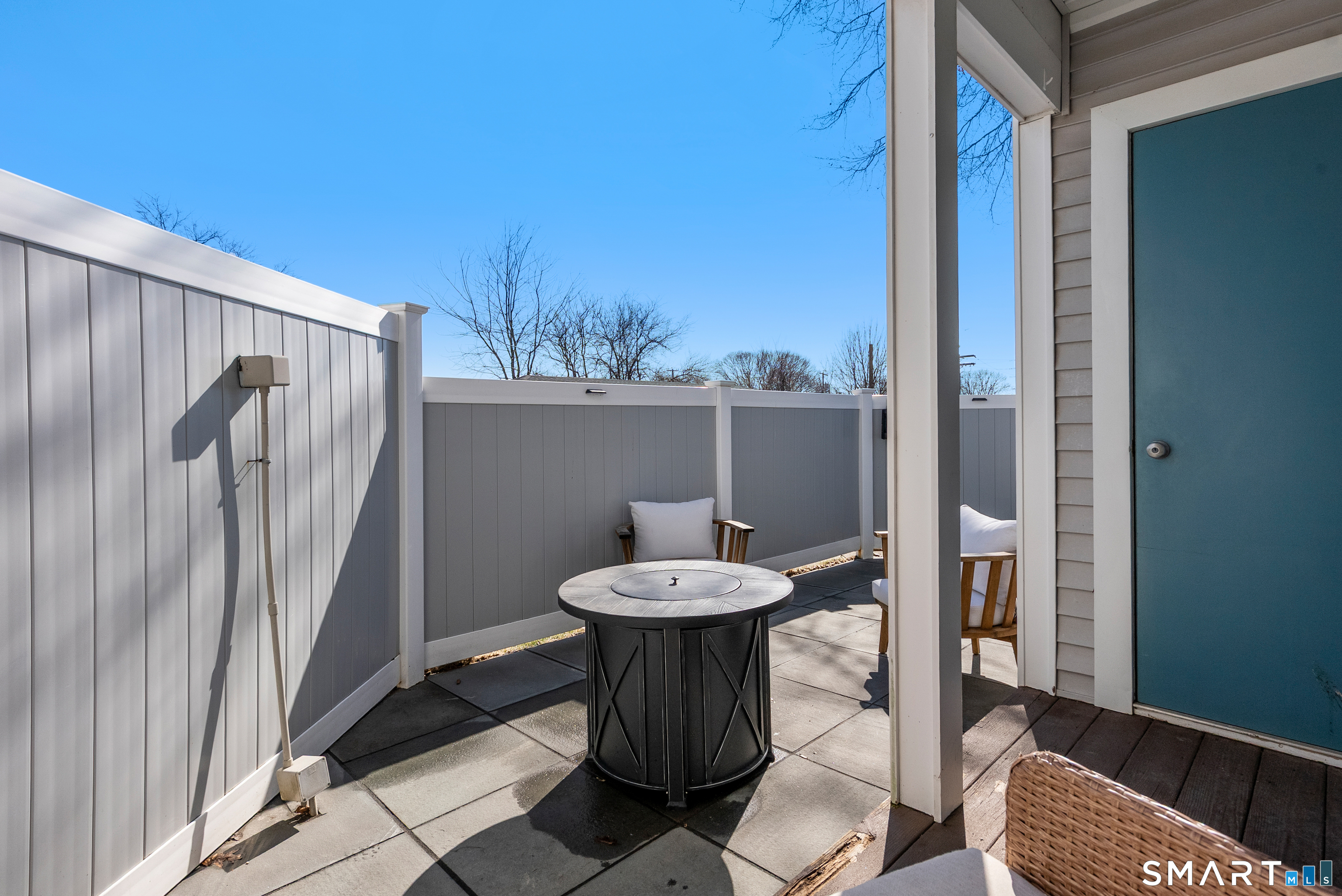 175 South End Road Unit: B10