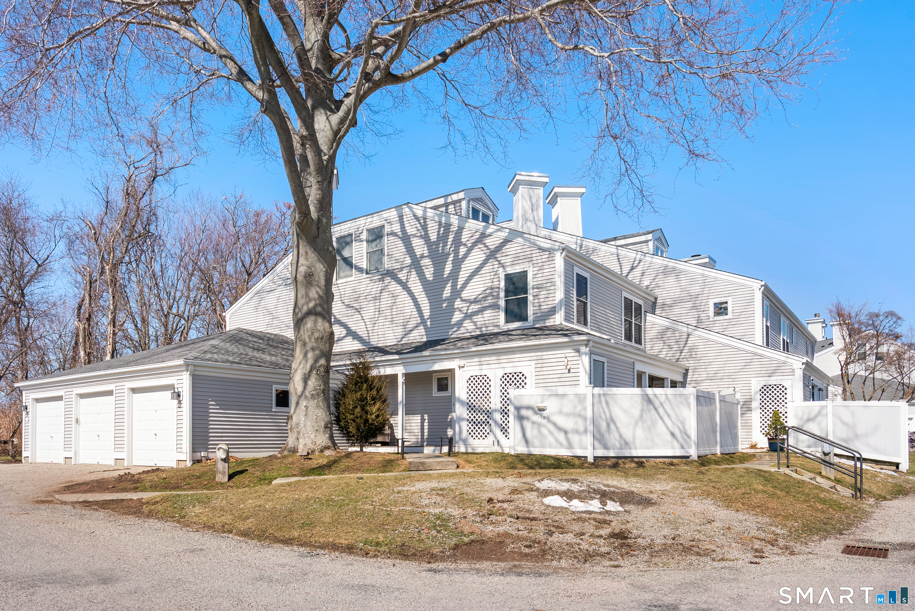 175 South End Road Unit: B10