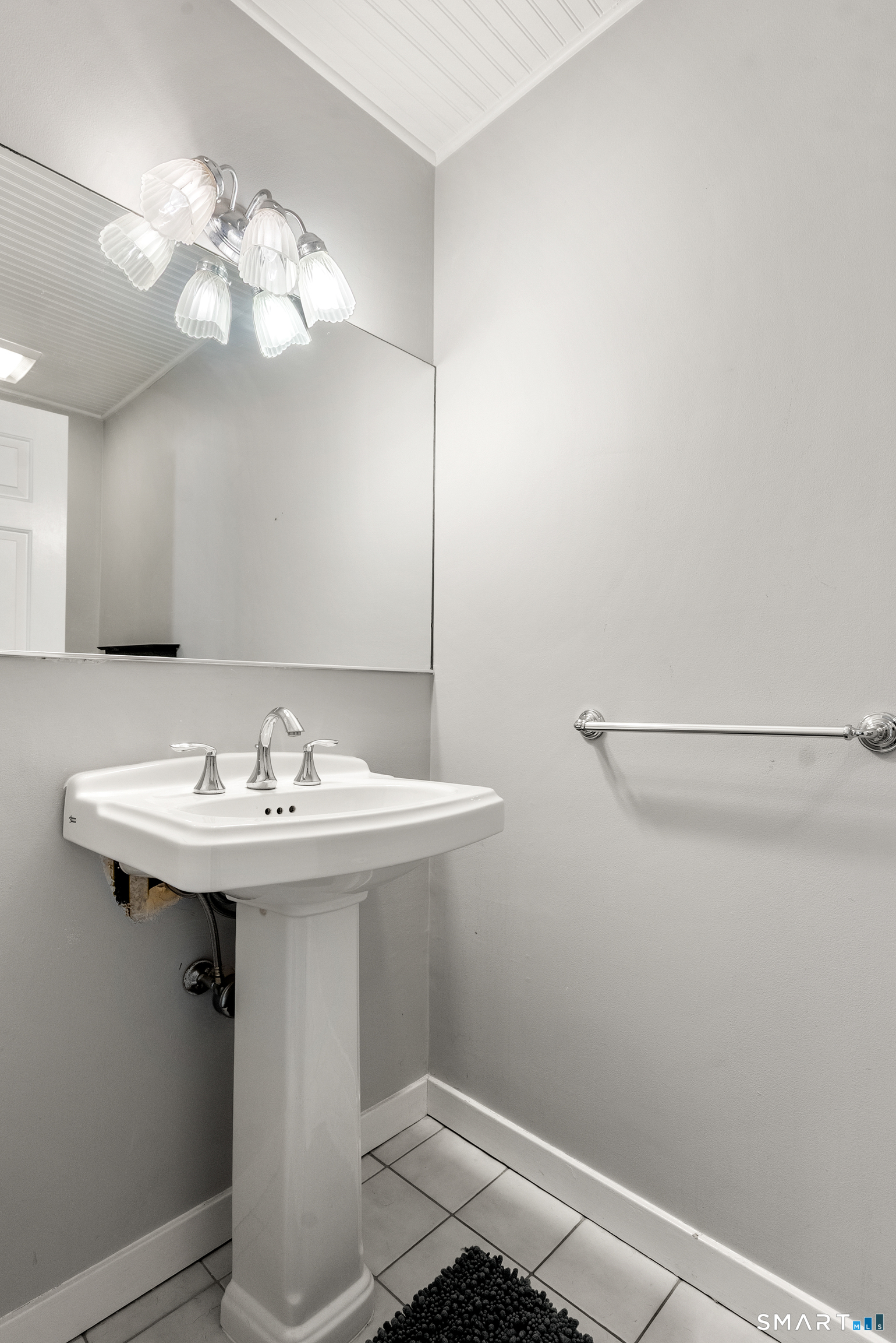 175 South End Road Unit: B10