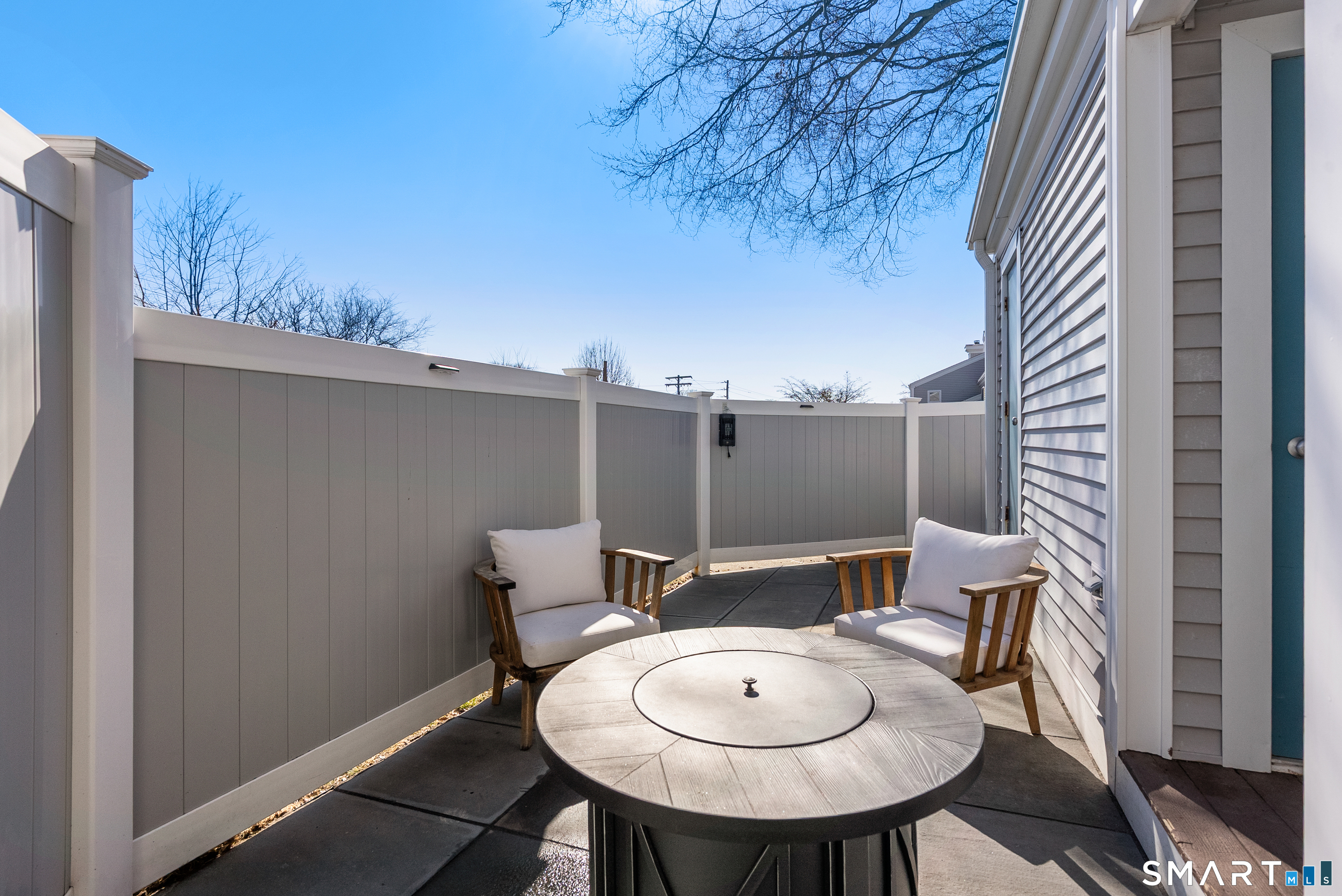 175 South End Road Unit: B10