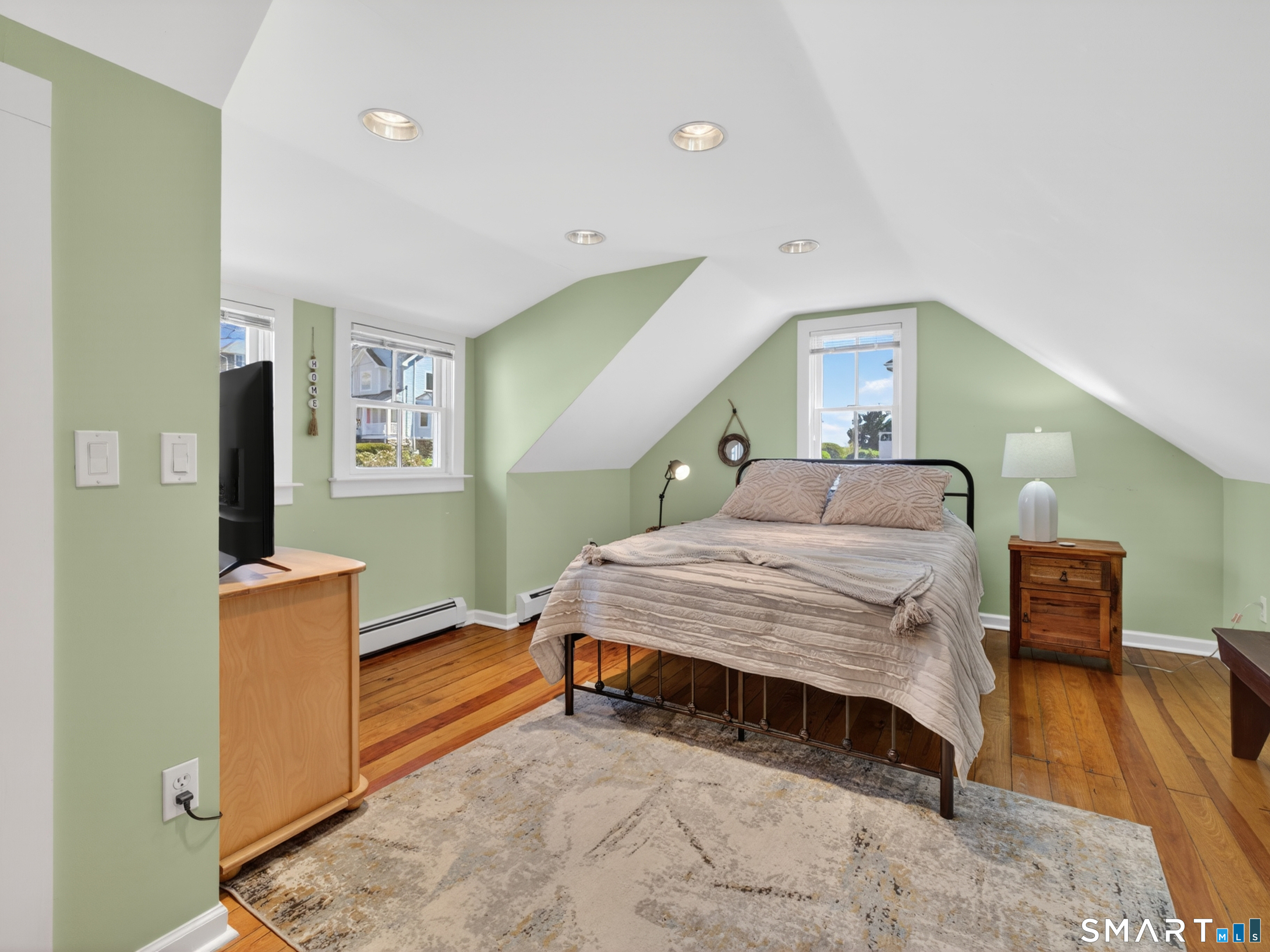 68 Groveway