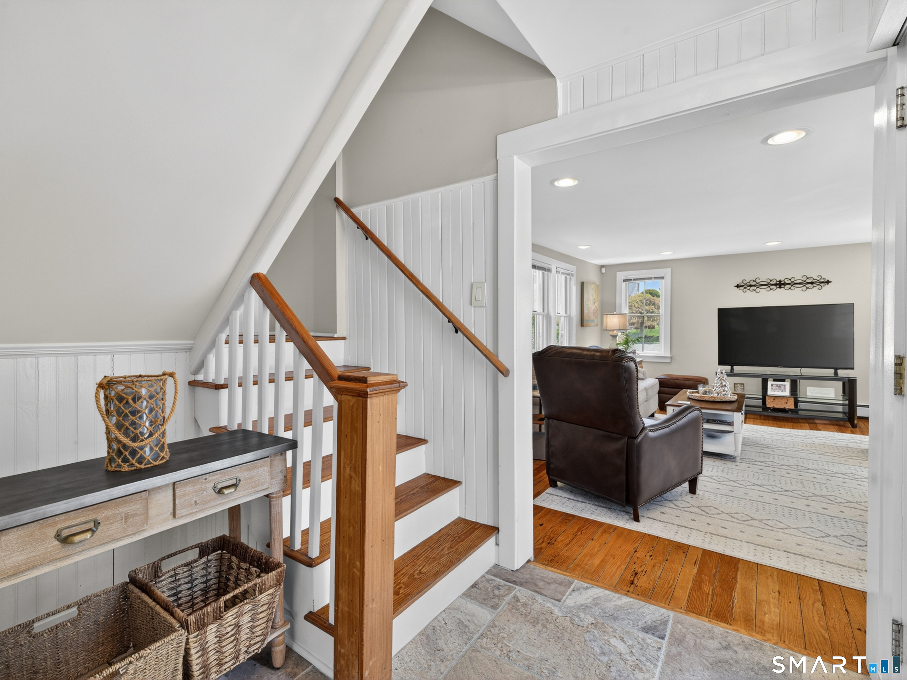 68 Groveway