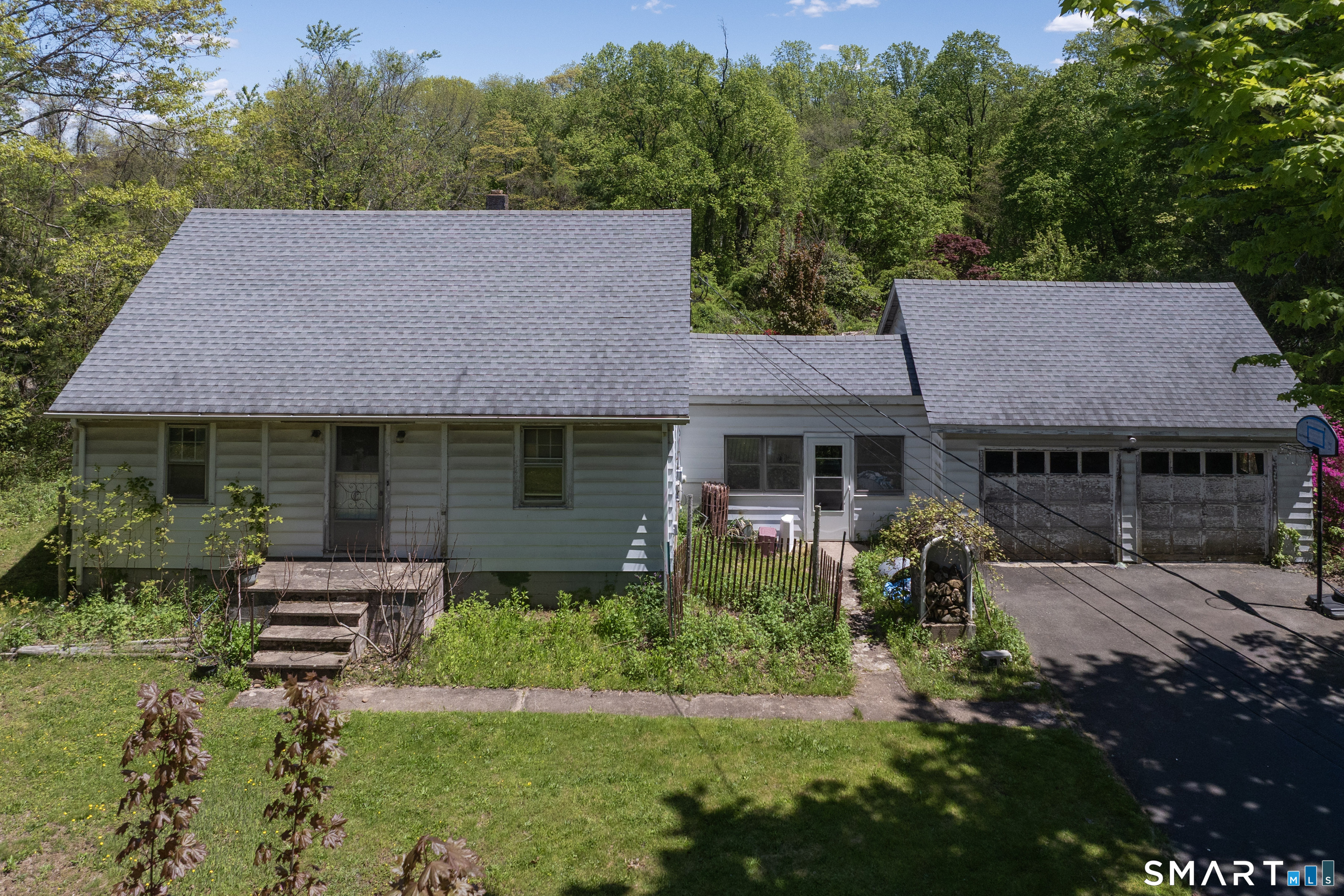 1973 Long Hill Road