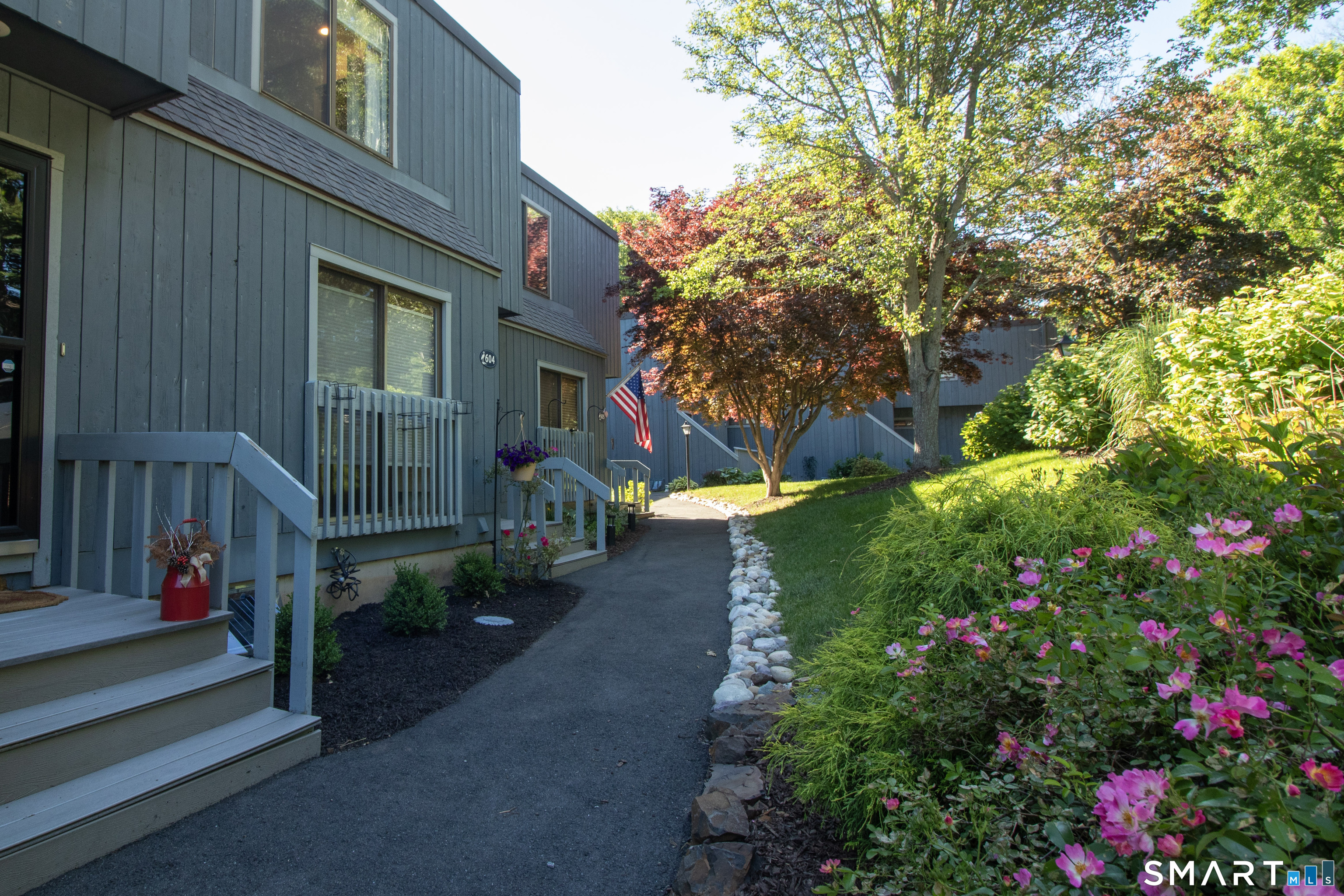 604 Plymouth Colony 604