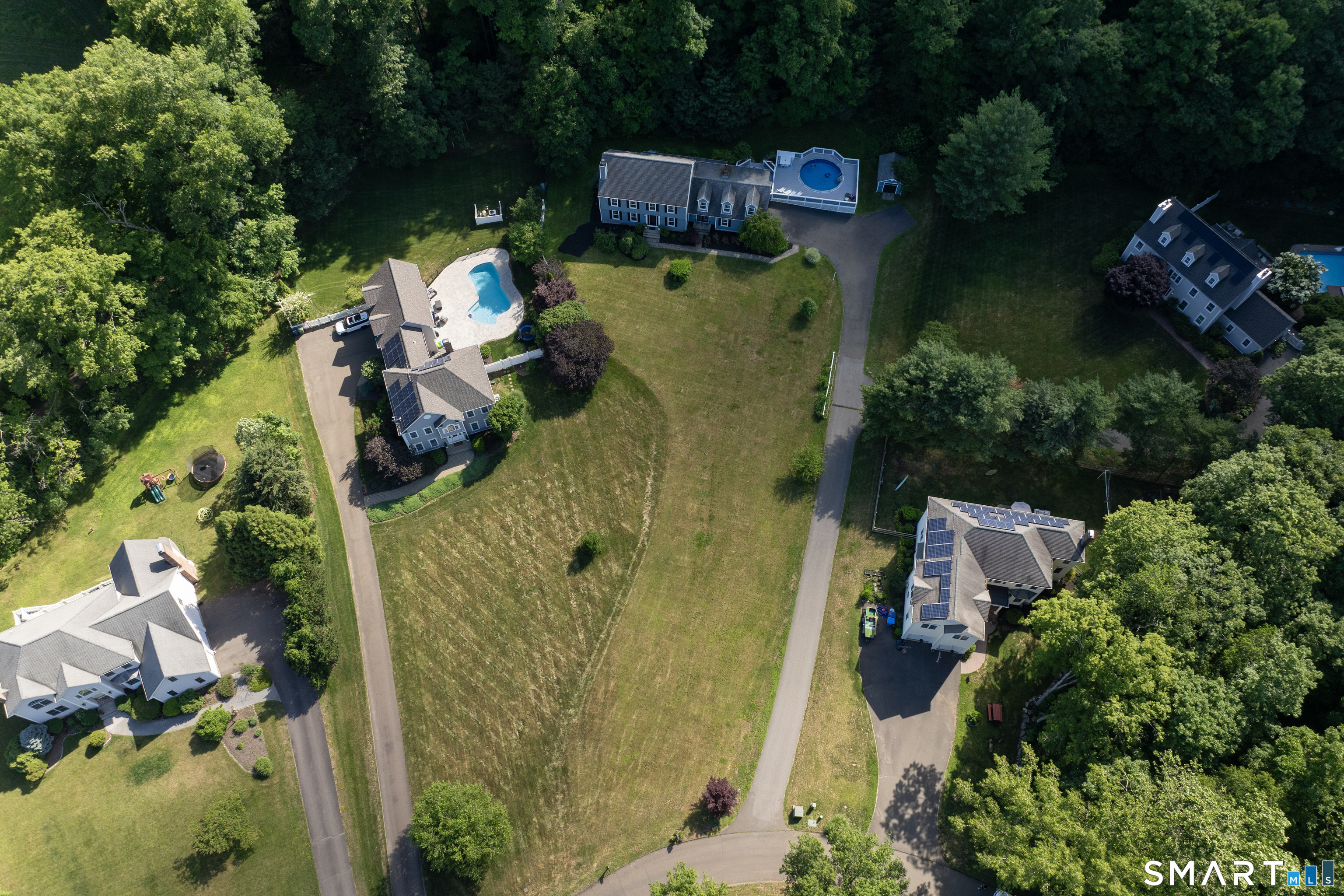 216 Bluff View Drive