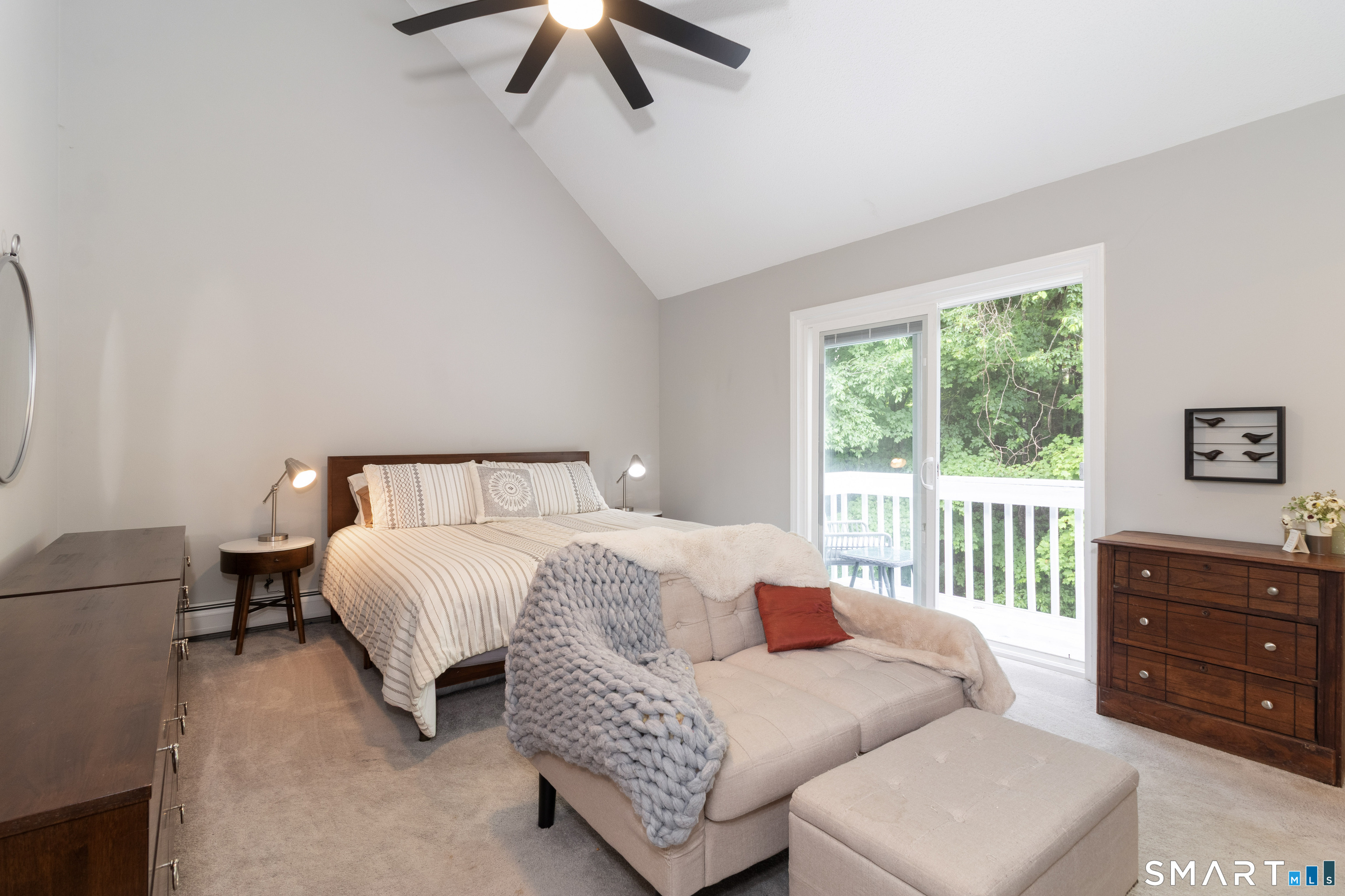 216 Bluff View Drive