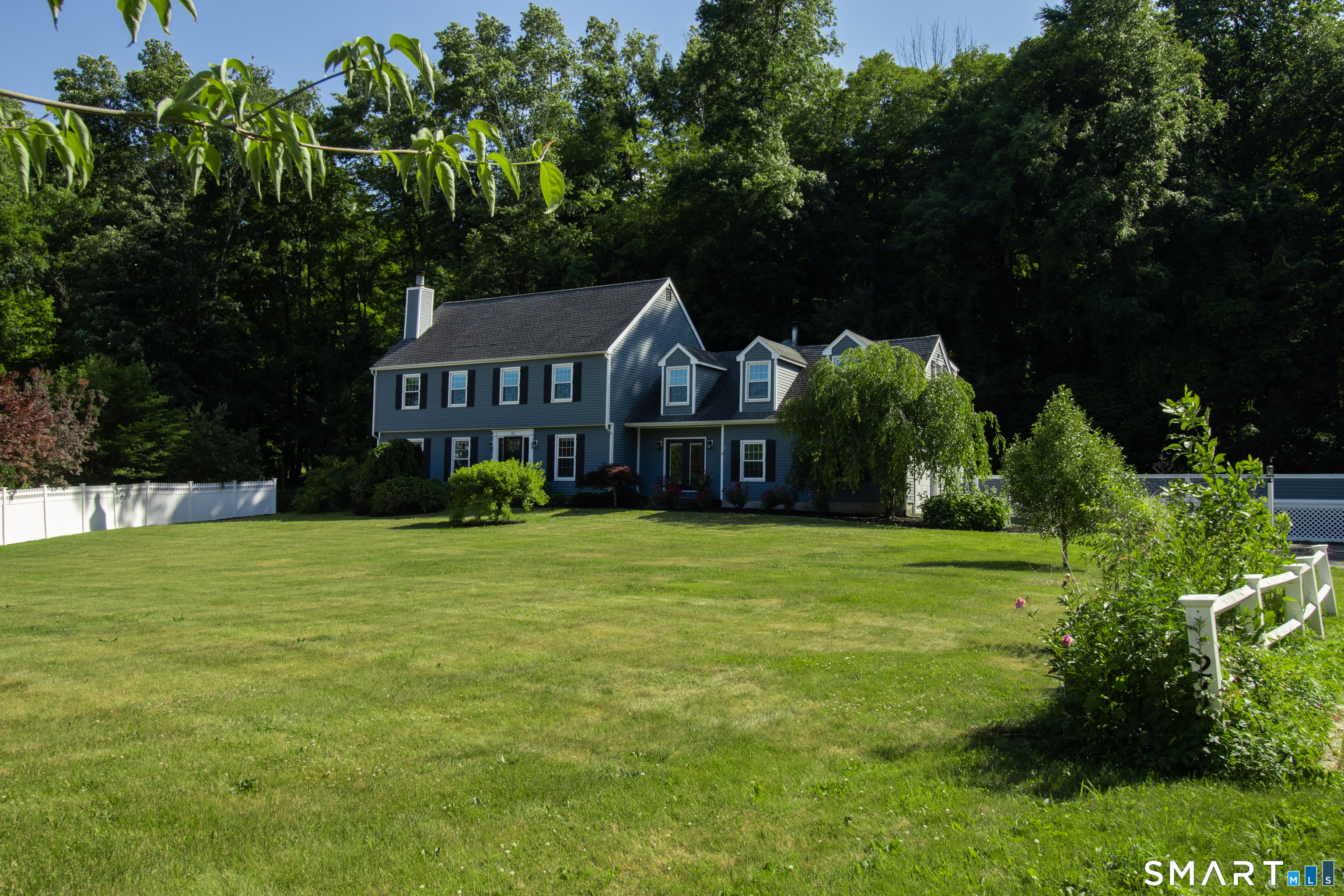 216 Bluff View Drive