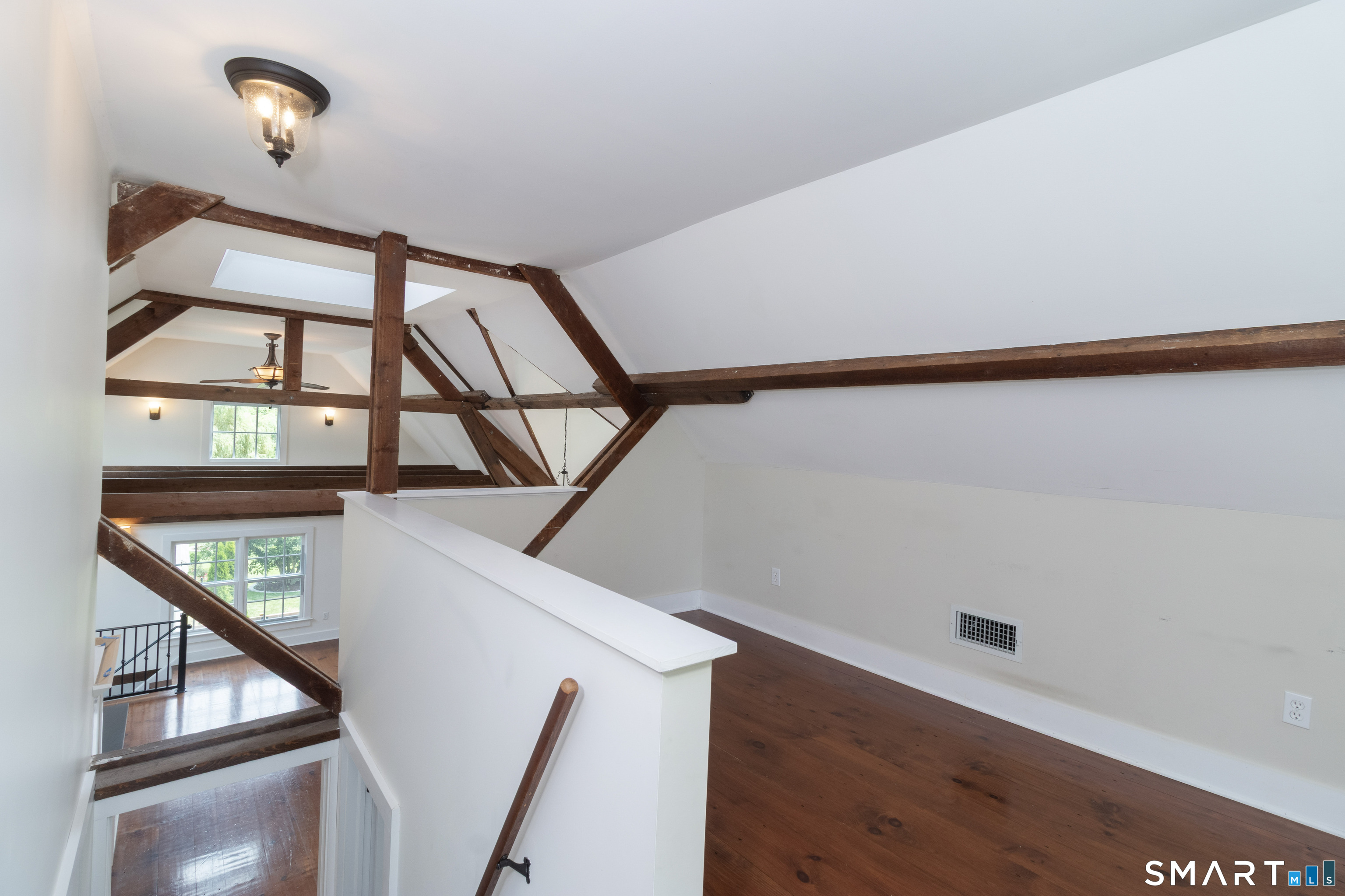 200 Whitfield Street Unit: Carriage House (rear)