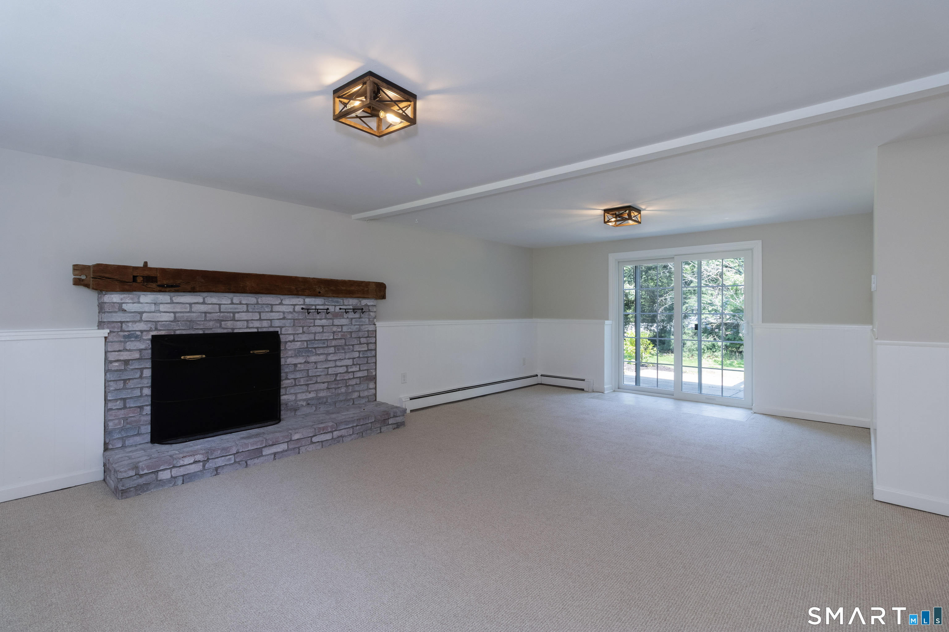 831 Nut Plains Road
