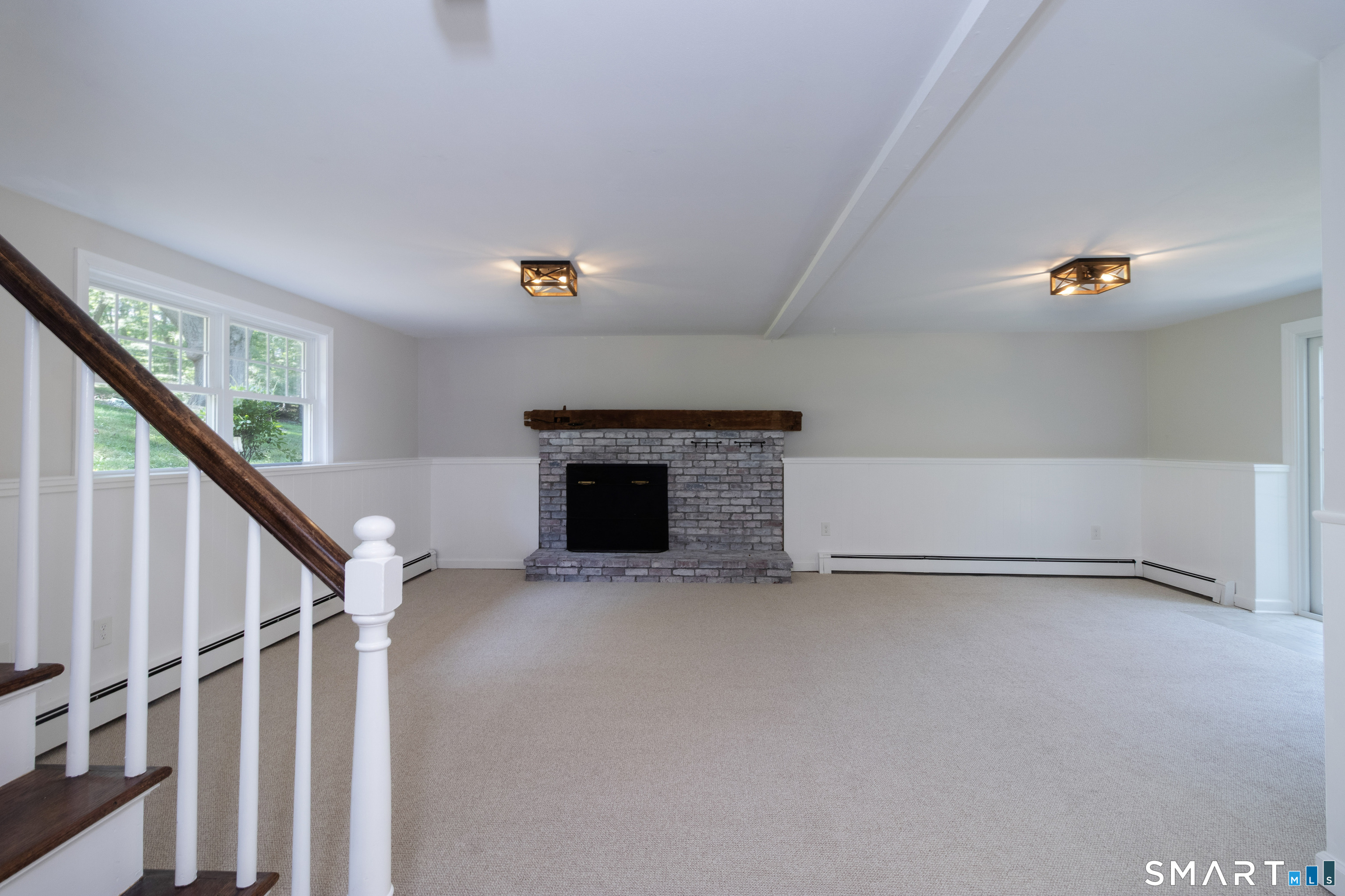 831 Nut Plains Road