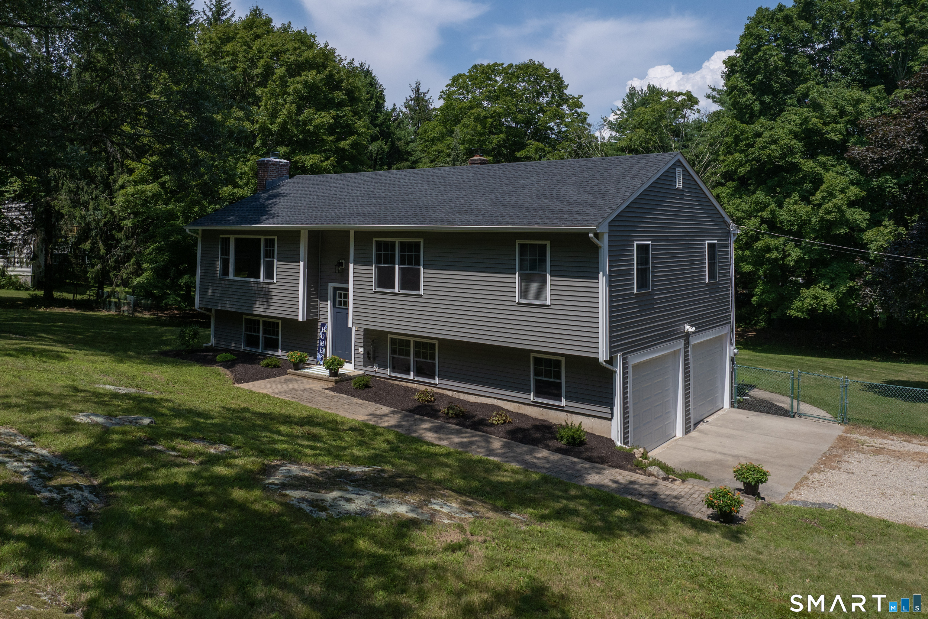 831 Nut Plains Road