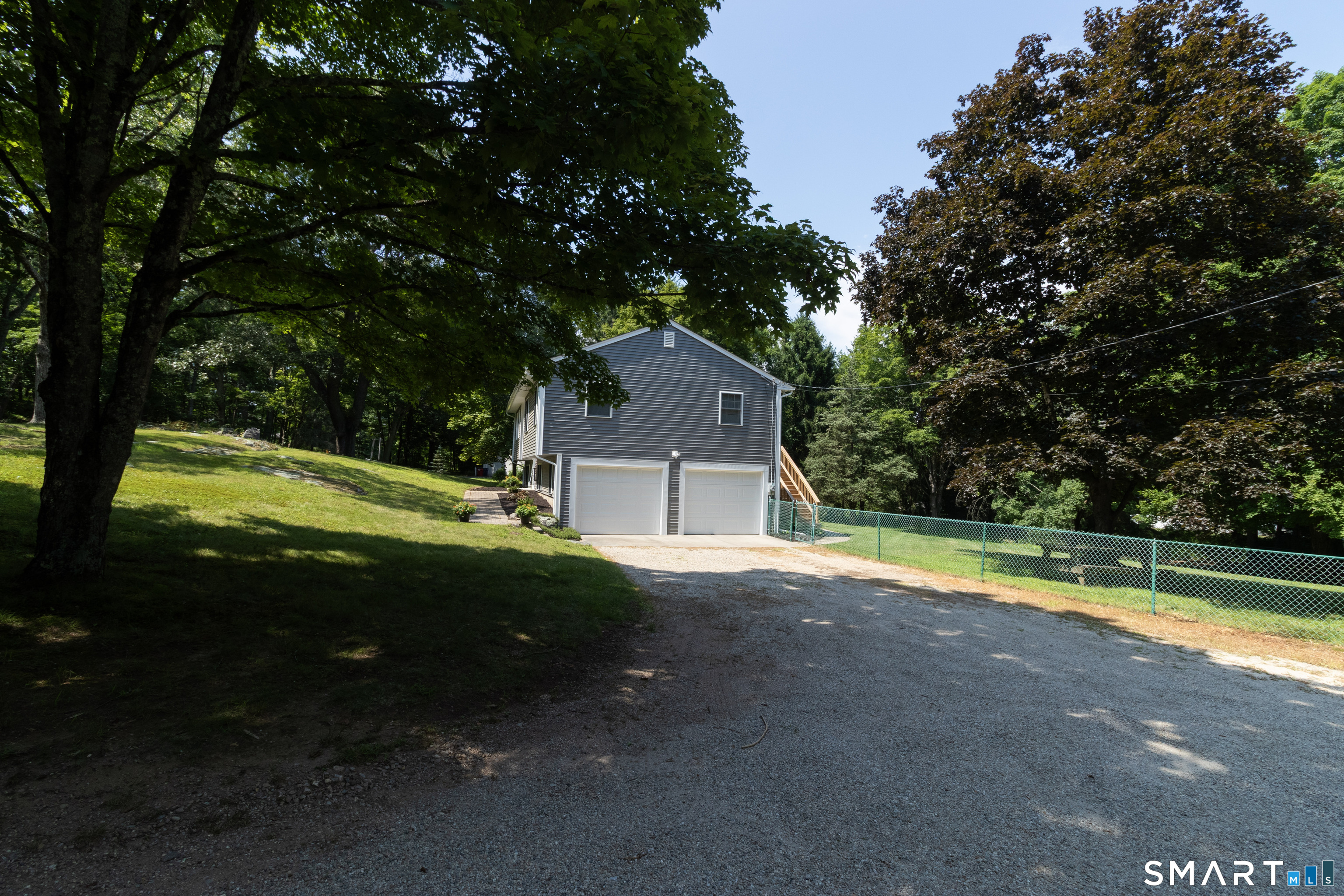 831 Nut Plains Road