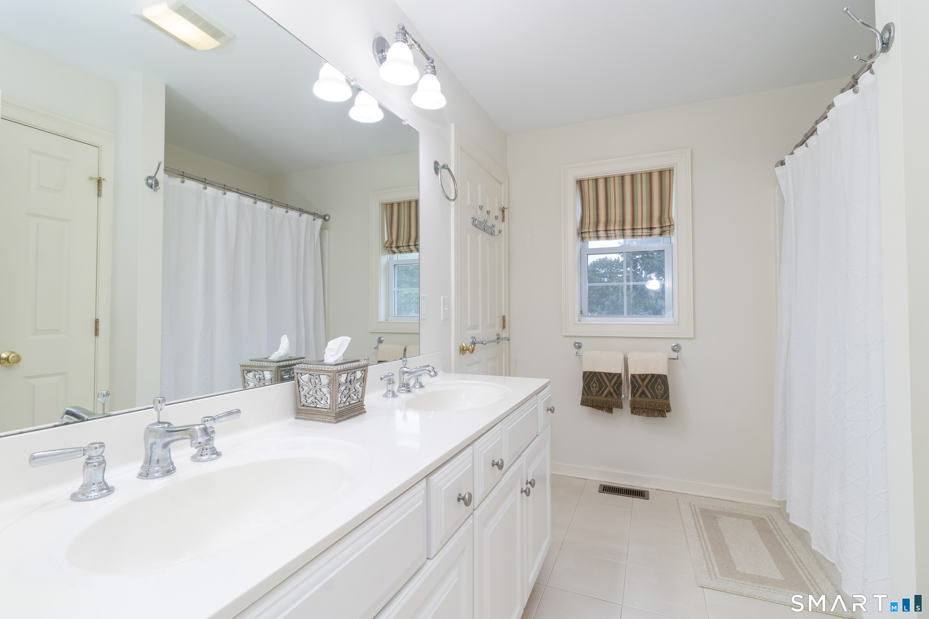 5 West Sussex Place Unit: 5