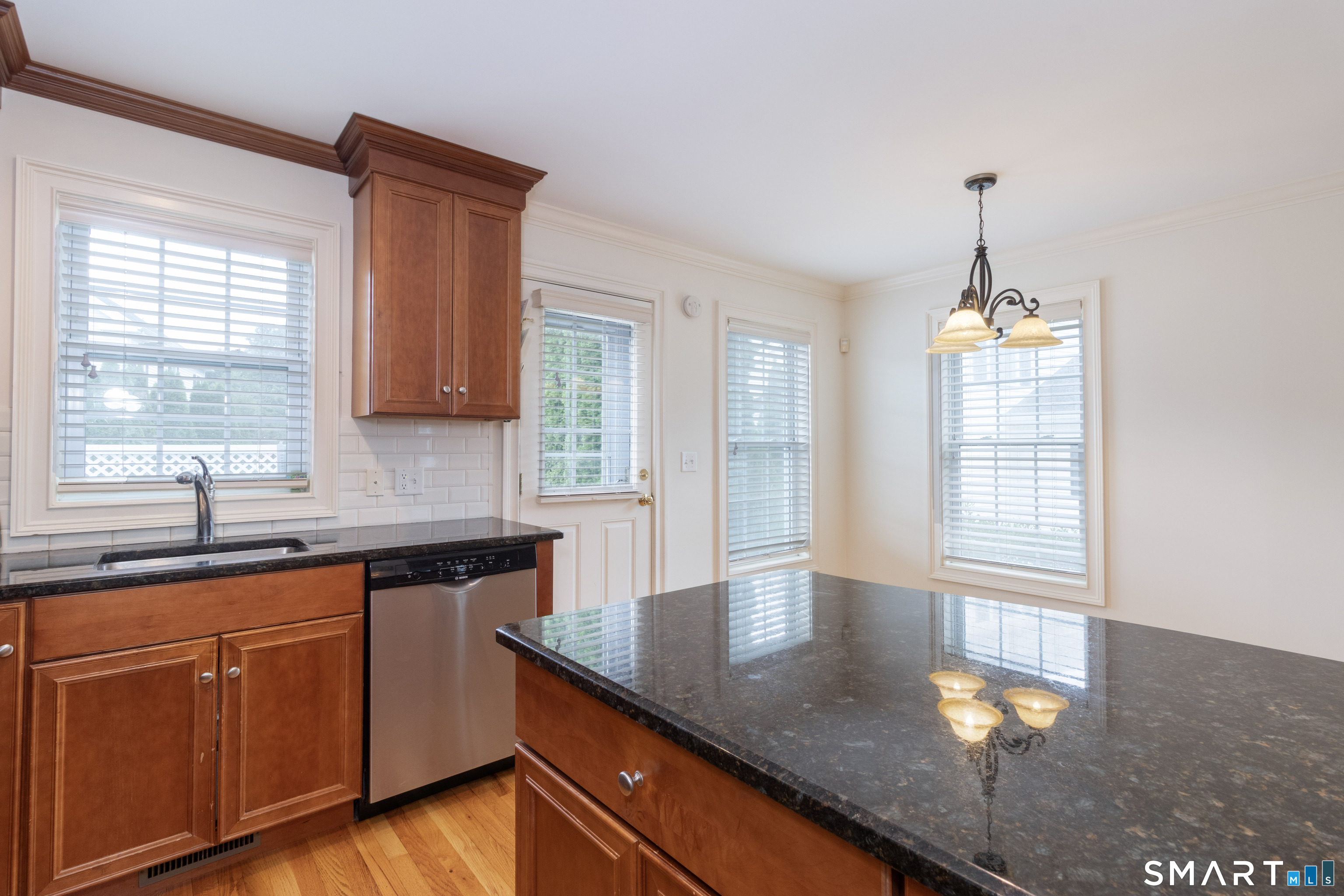 5 West Sussex Place Unit: 5