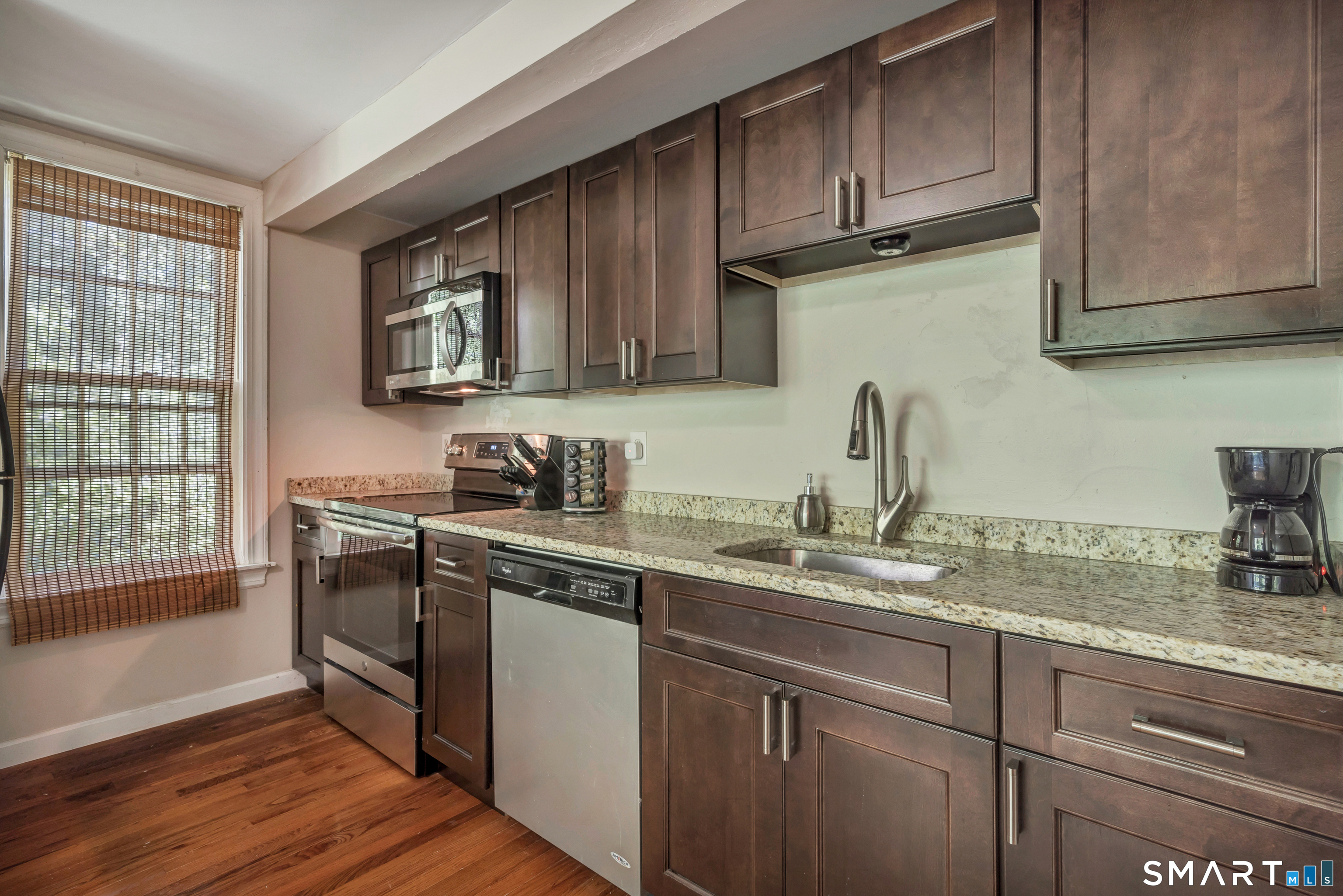 6 River Colony Unit: 6
