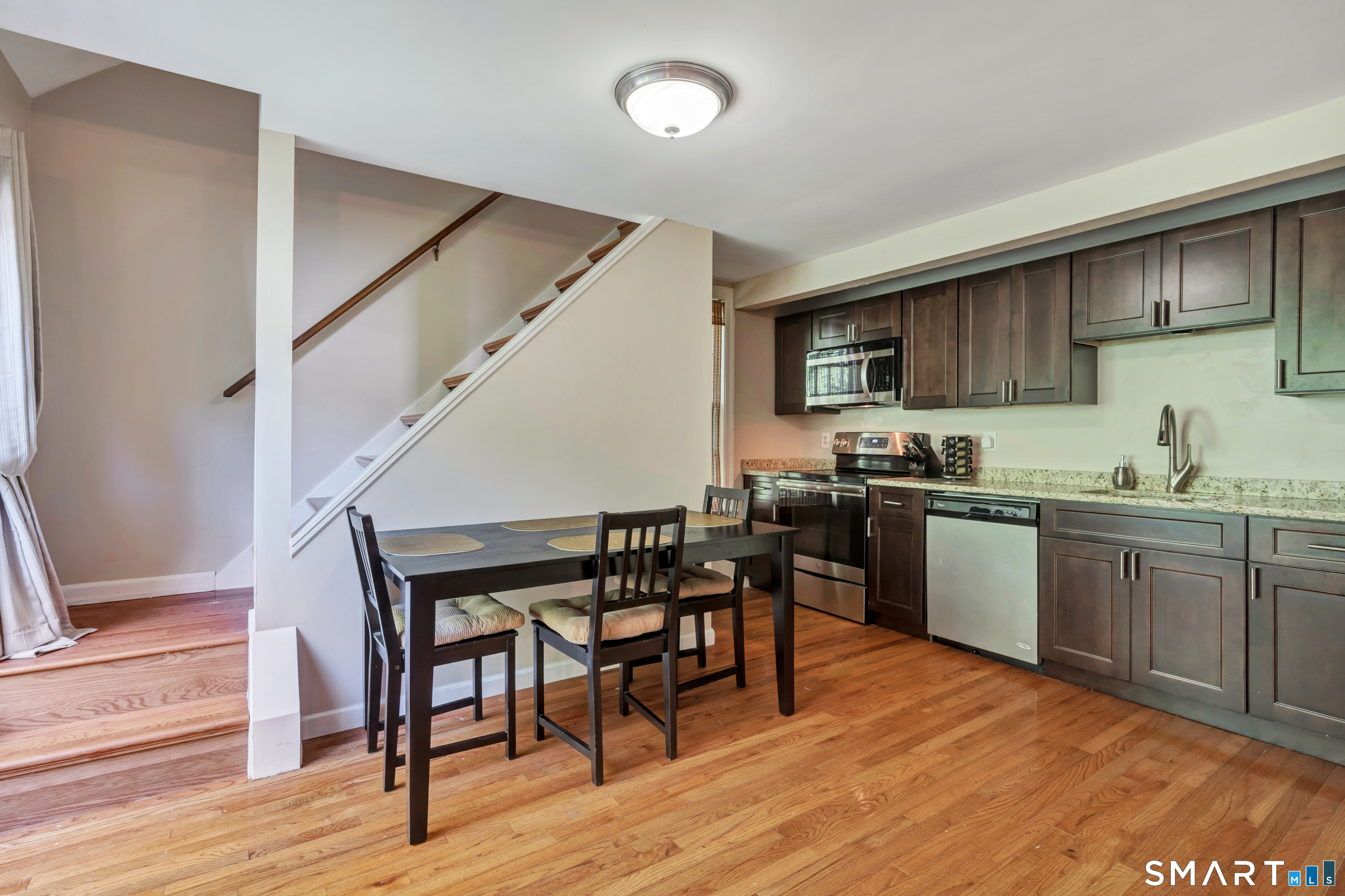 6 River Colony Unit: 6