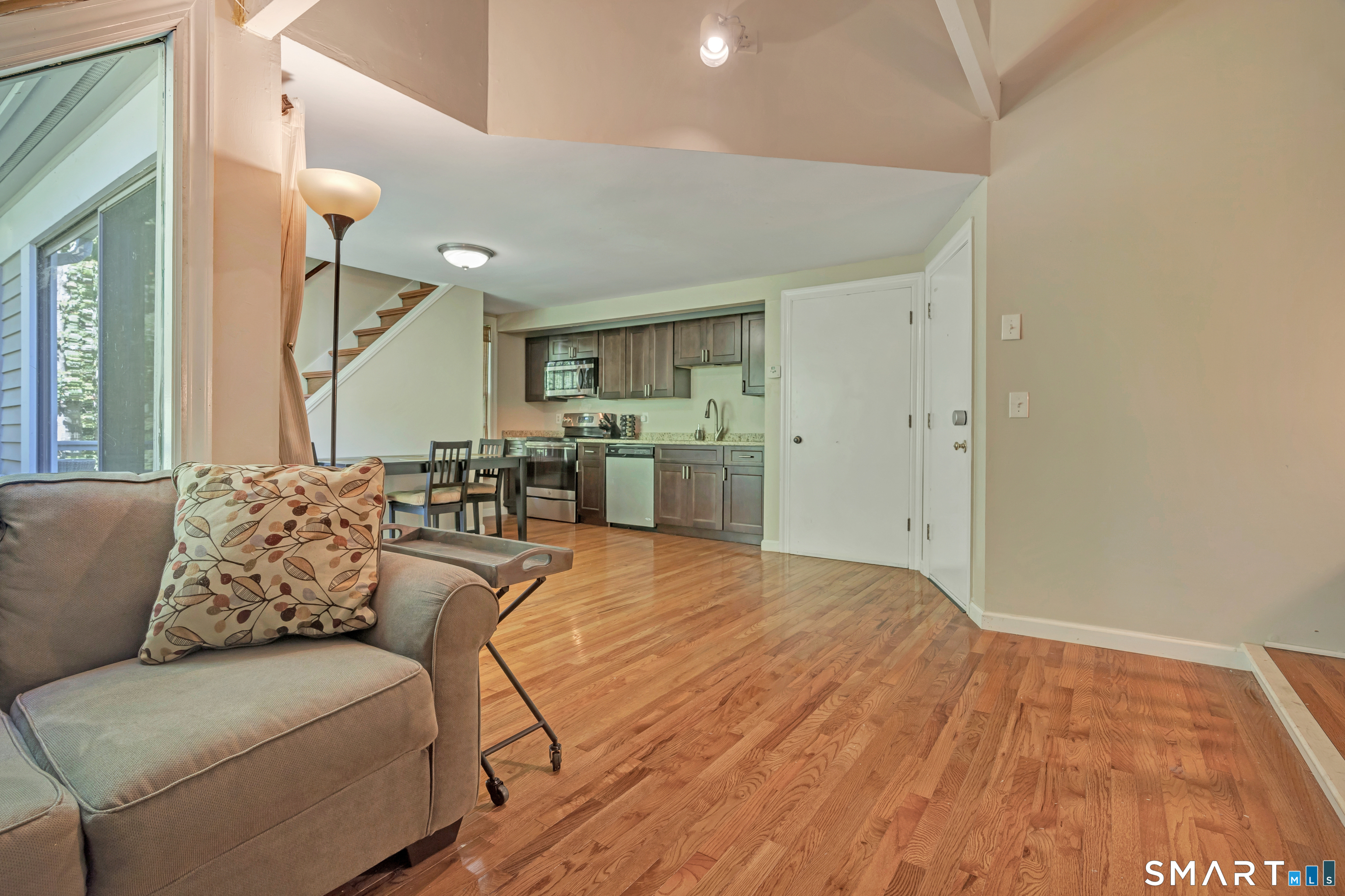 6 River Colony Unit: 6