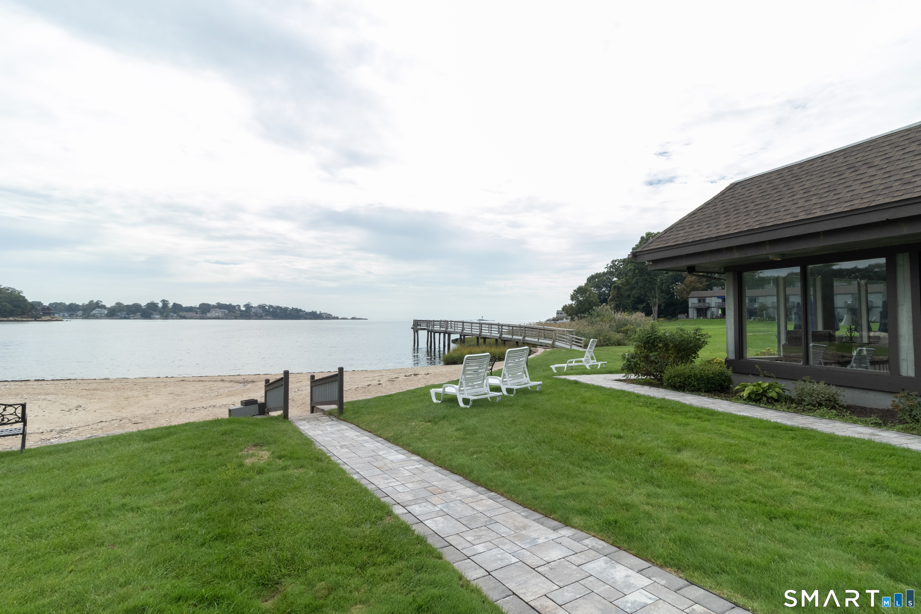 34 Harbour Village