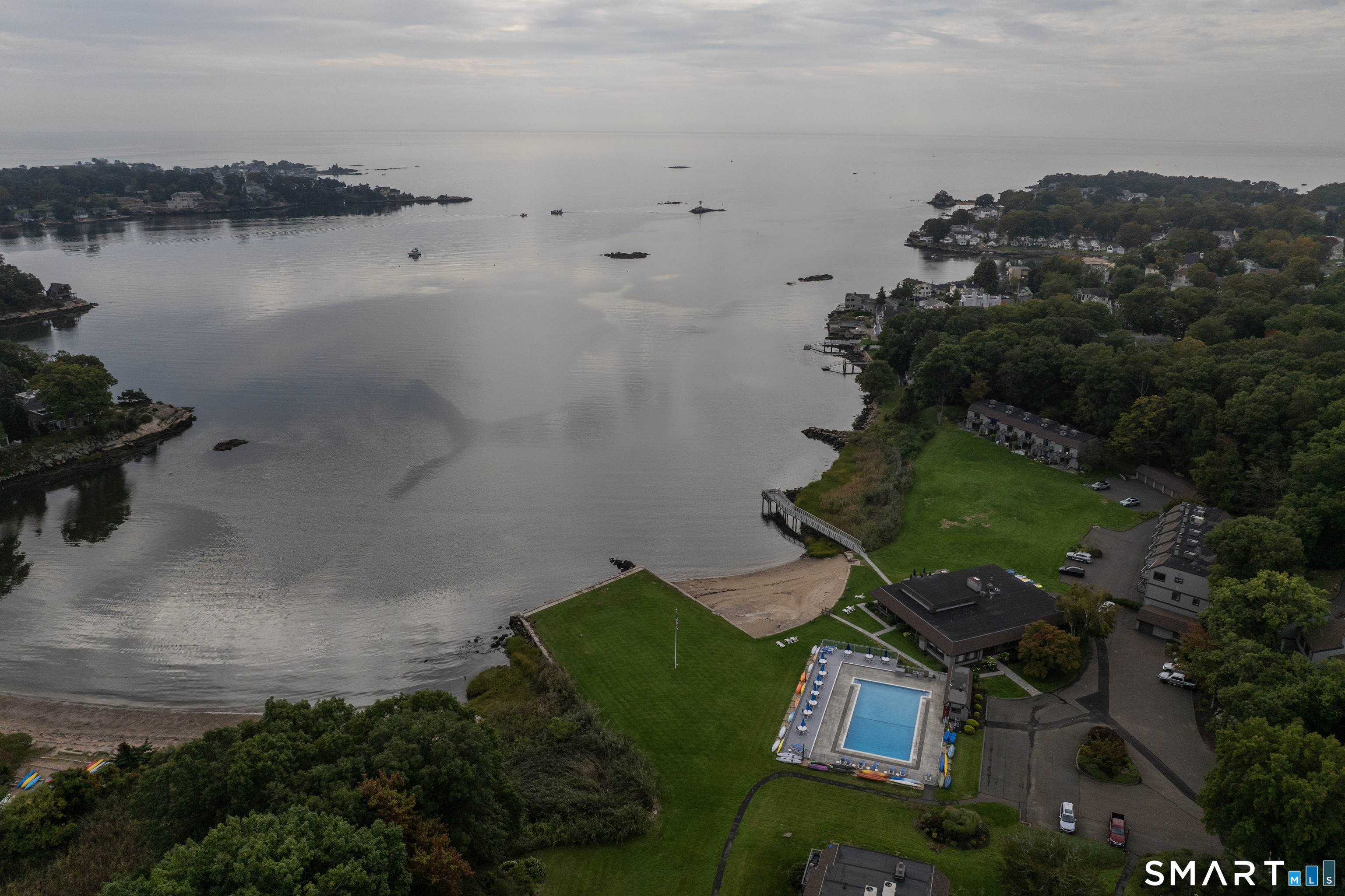 34 Harbour Village