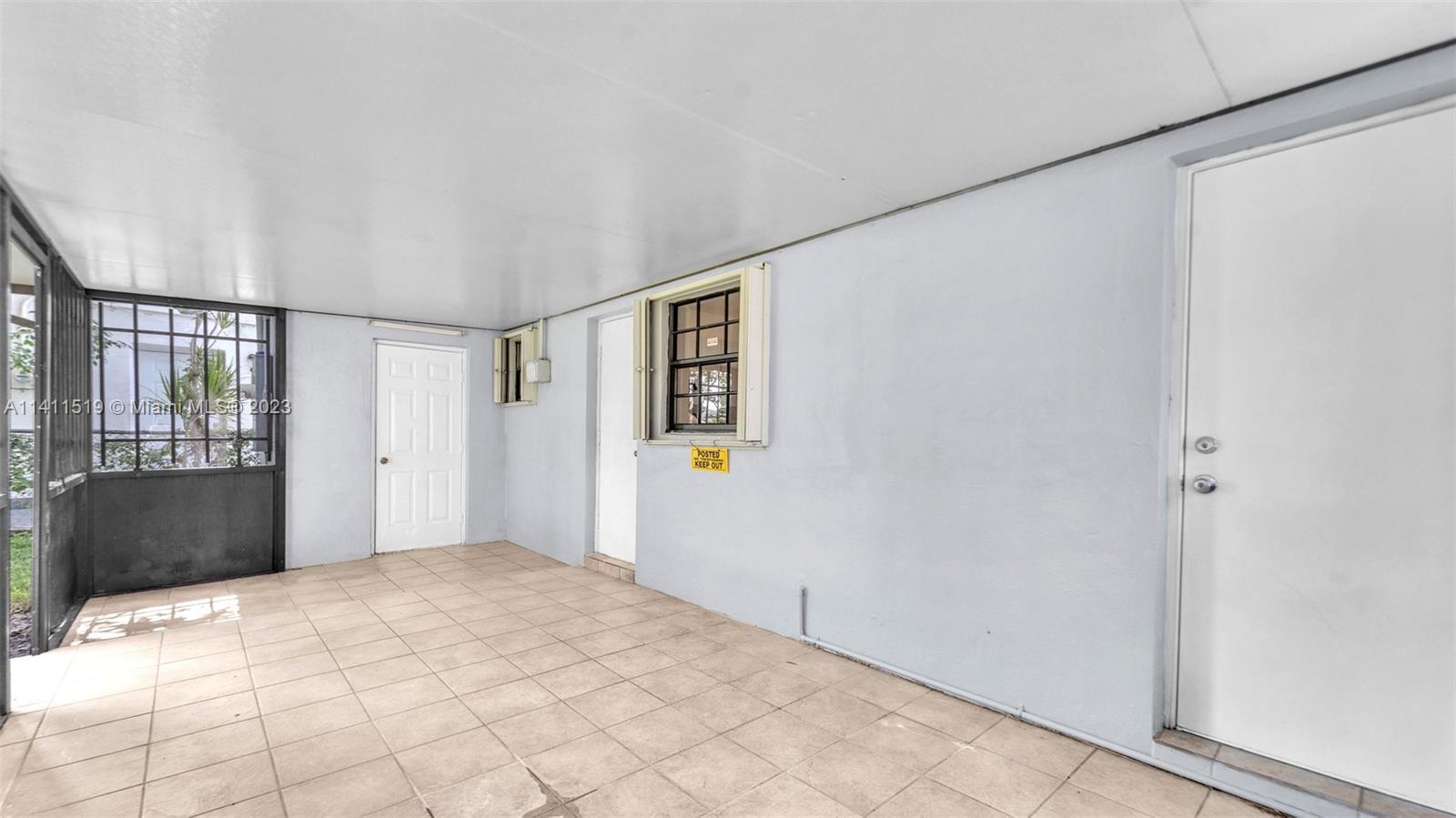1865 NW 50th St
