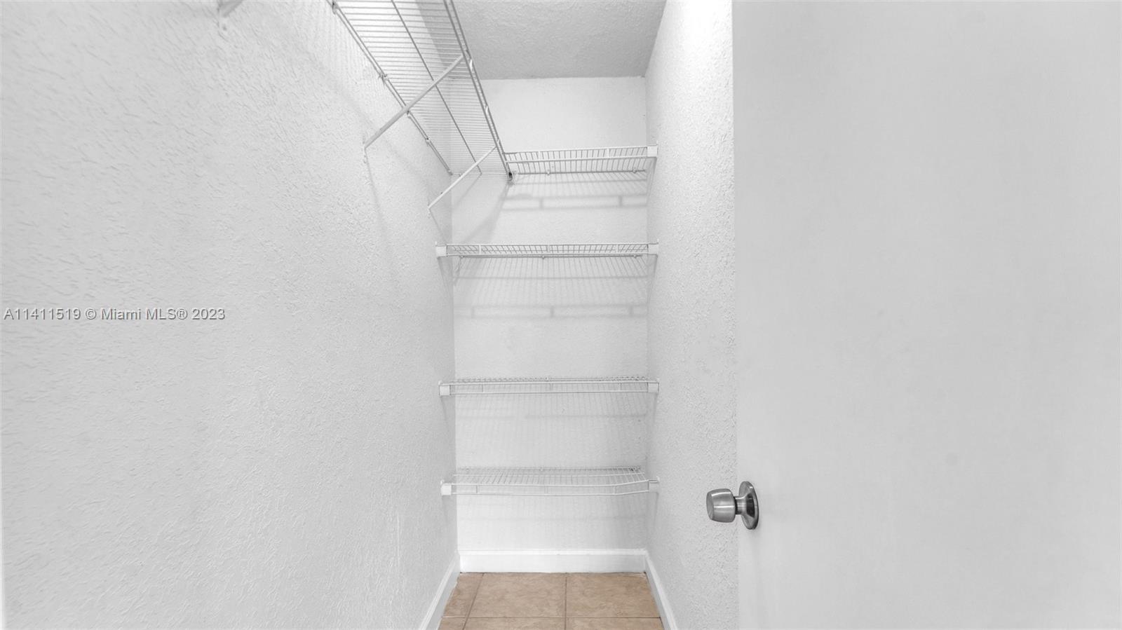 1865 NW 50th St