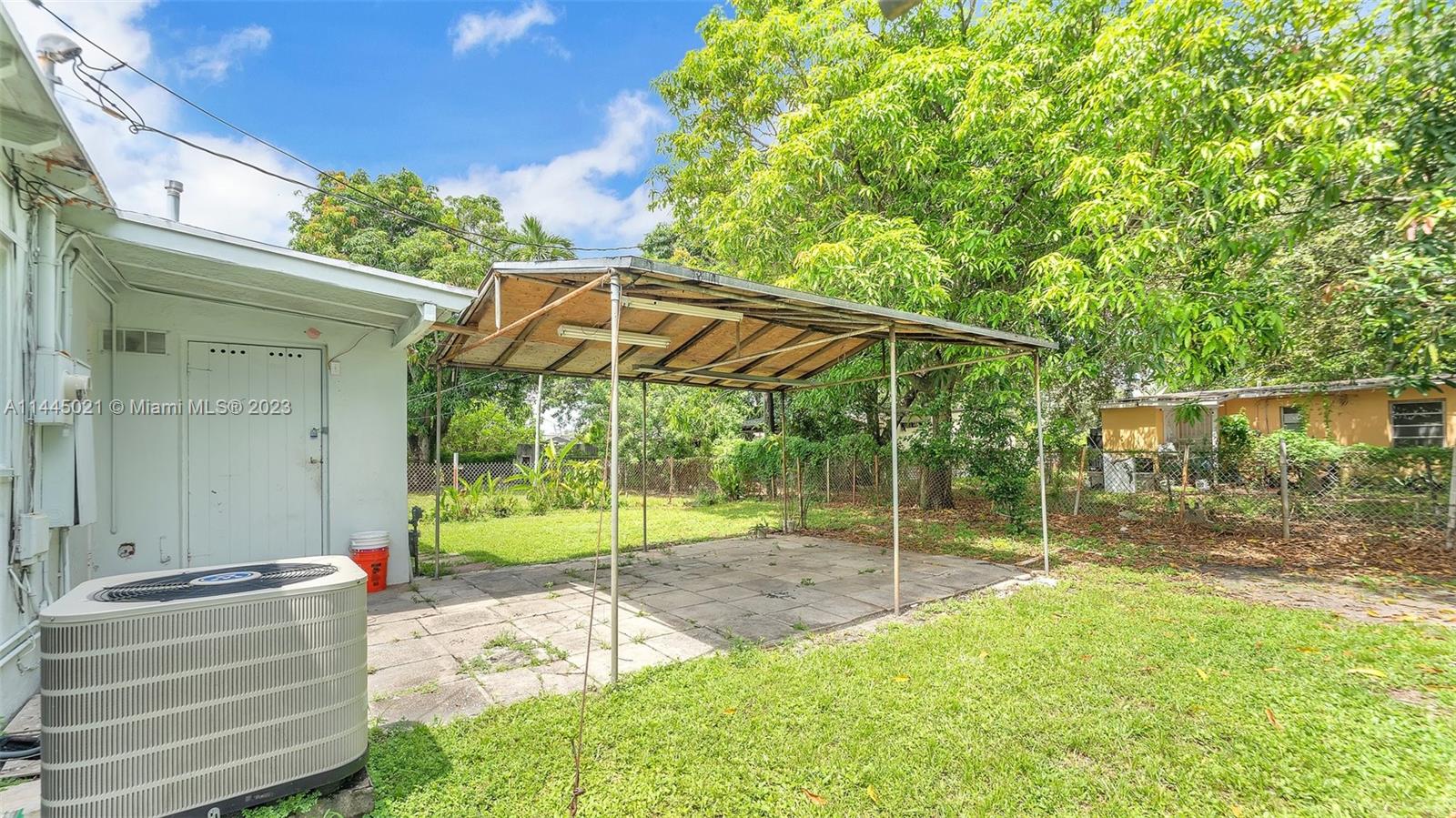 2341 Rutland St, Opa-Locka