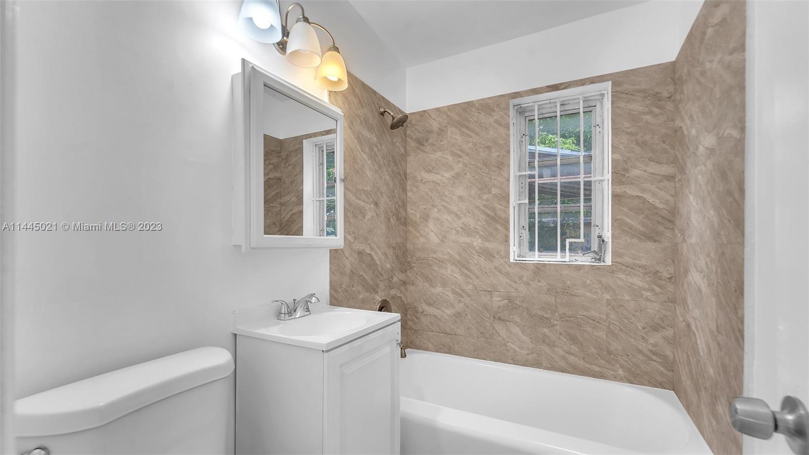 2341 Rutland St, Opa-Locka