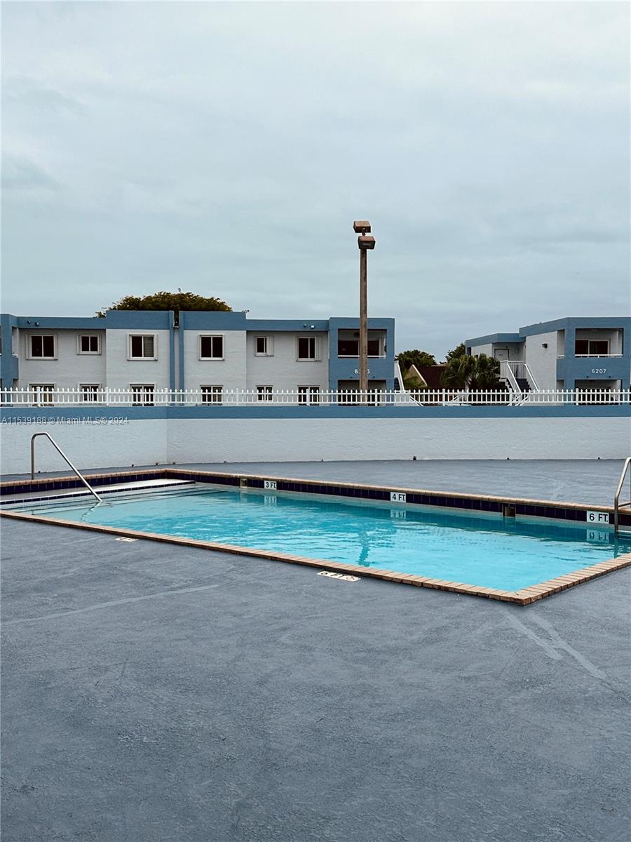 6211 SW 131st Ct # 202