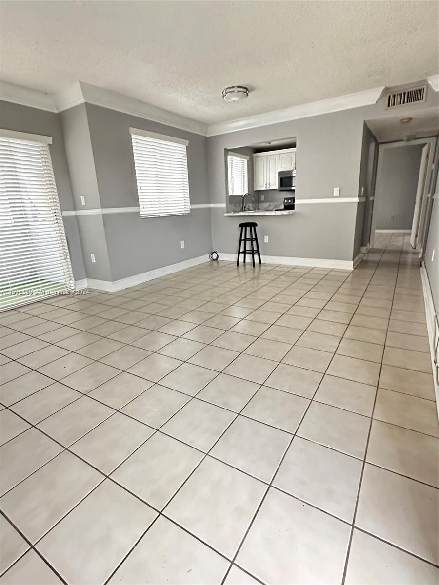 6211 SW 131st Ct # 202