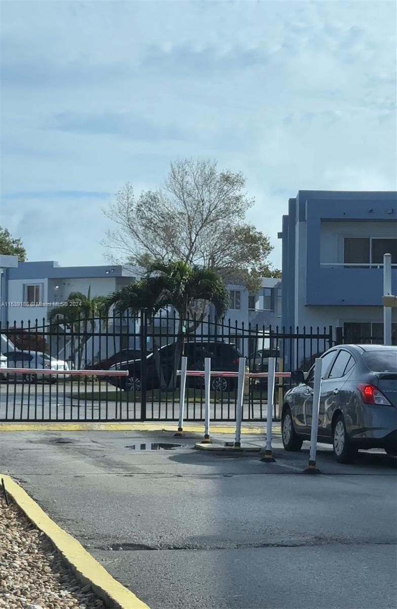 6211 SW 131st Ct # 202