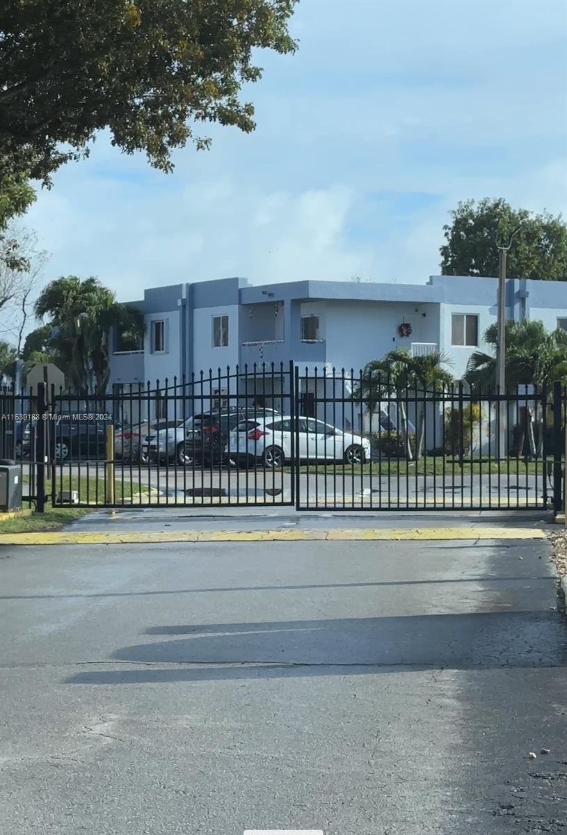 6211 SW 131st Ct # 202