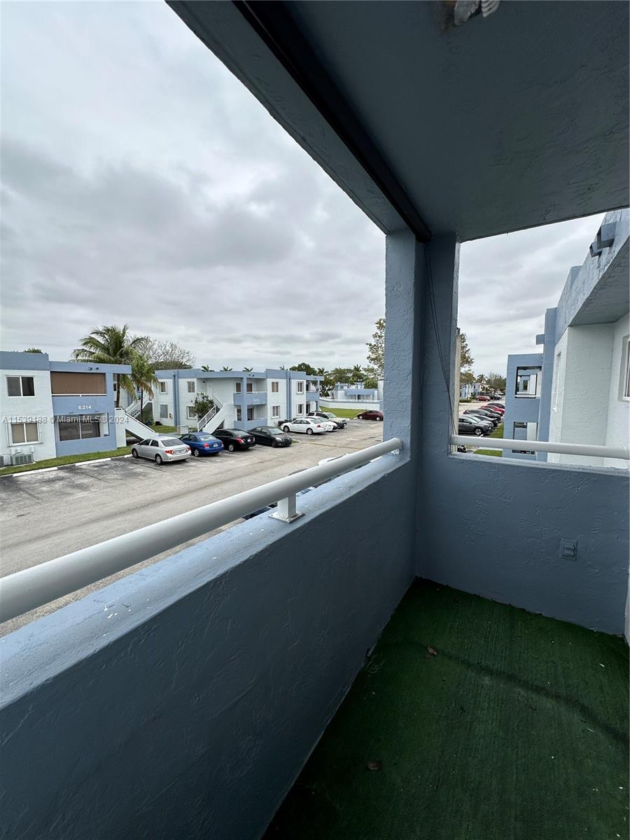 6211 SW 131st Ct # 202