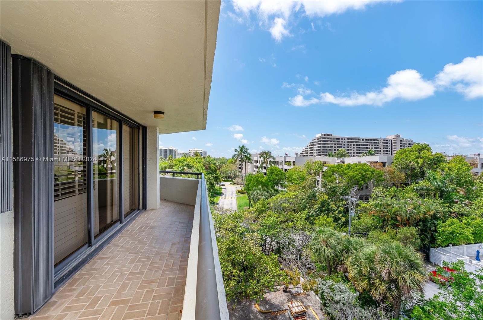 170 Ocean Lane Dr # 601