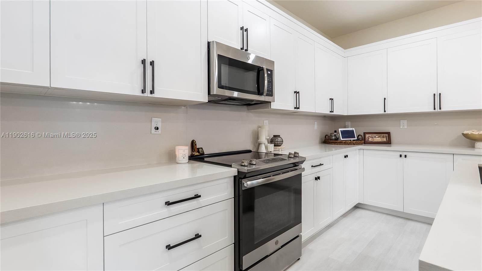 4741 NW 85th Ave, Doral