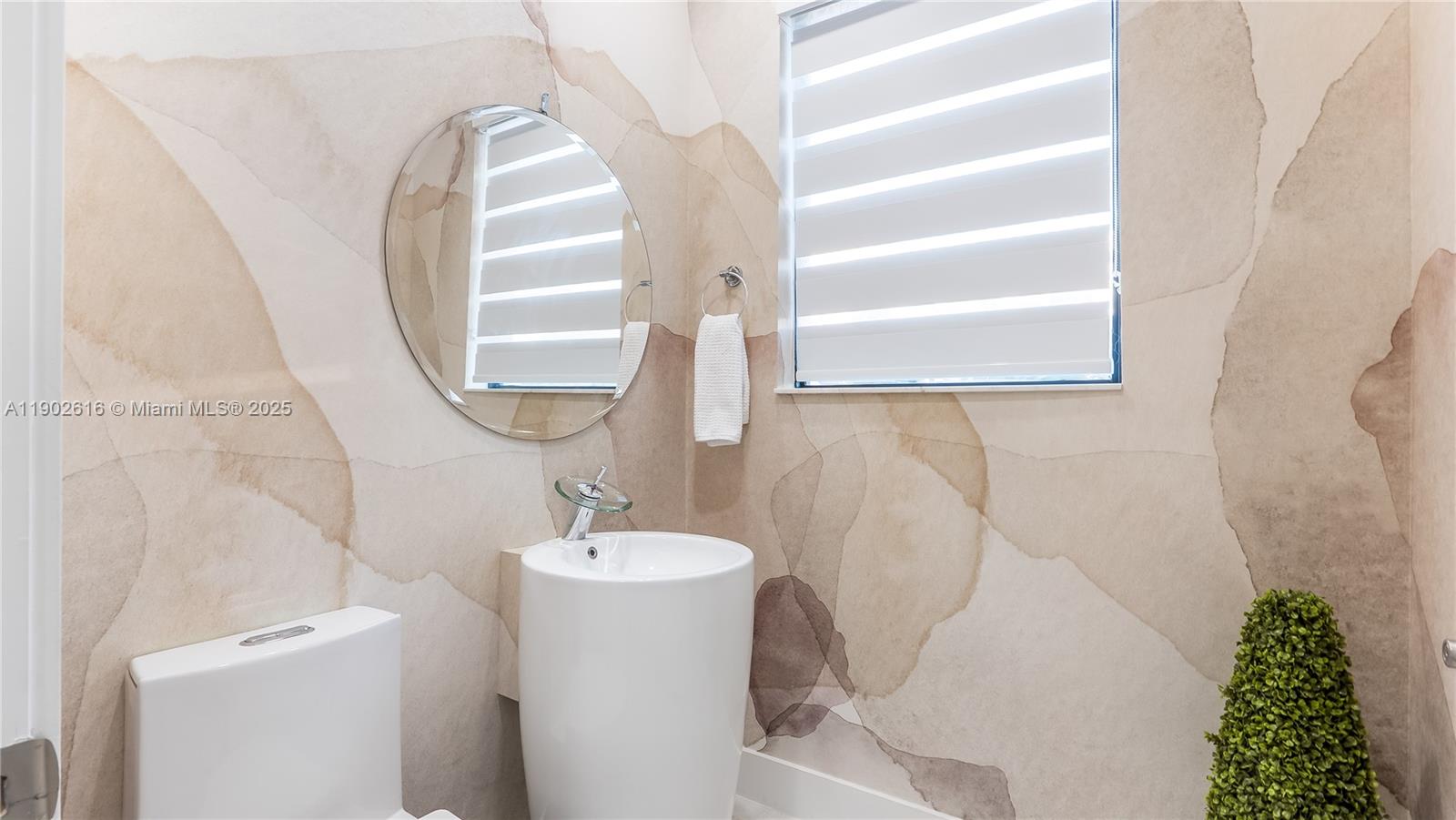 4741 NW 85th Ave, Doral